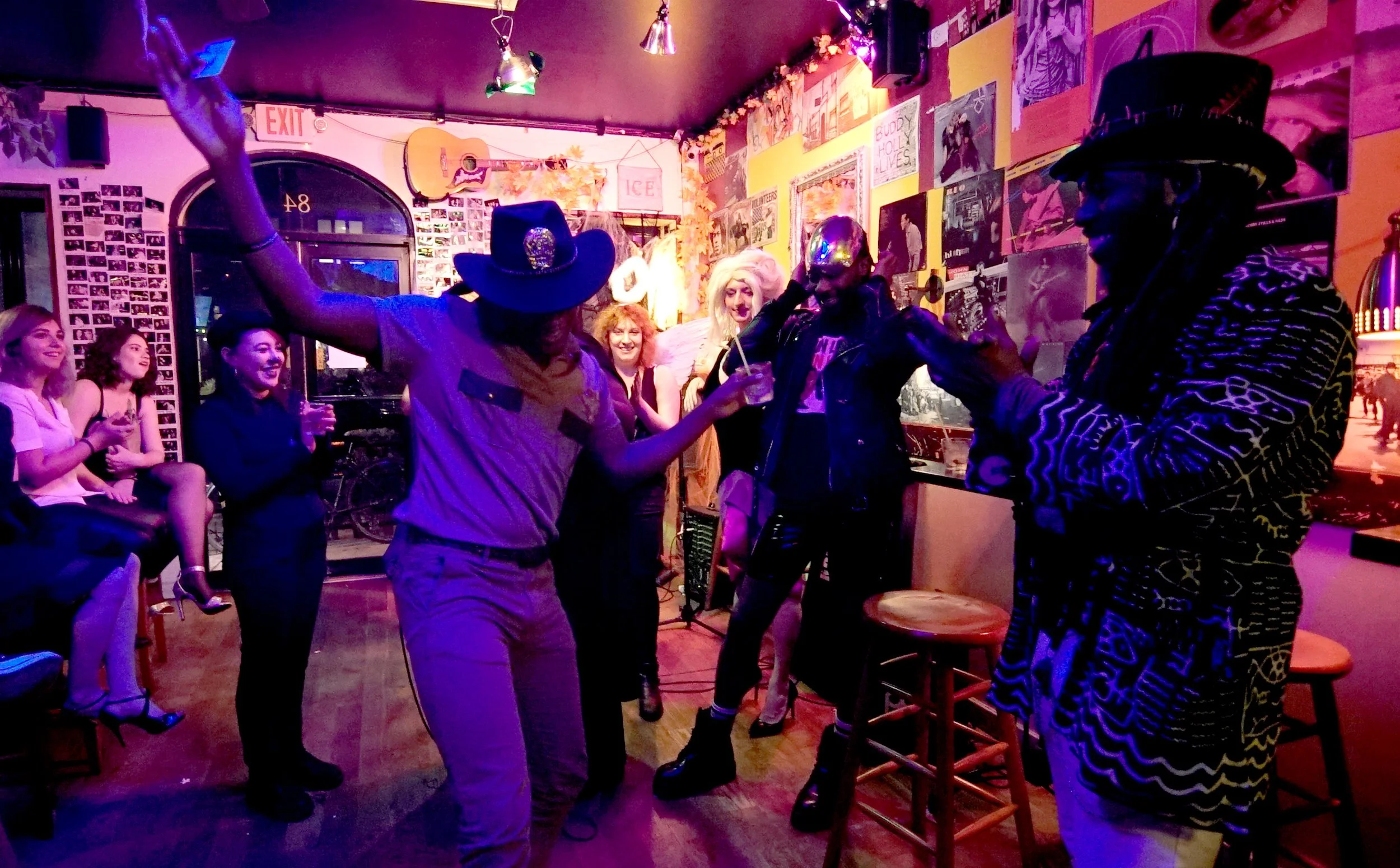 COSTUME CONTEST_edited.jpg