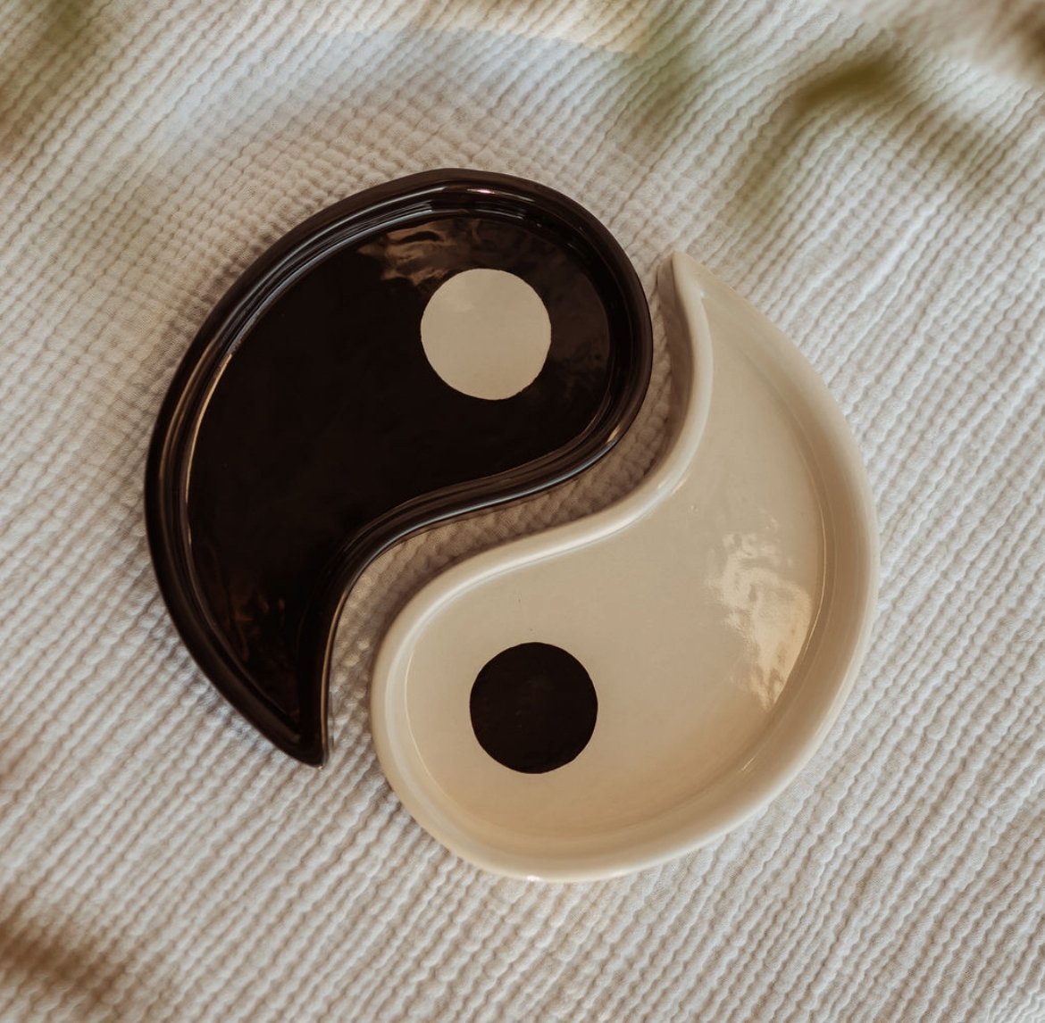 YinYangDish.Onyx.1.jpg