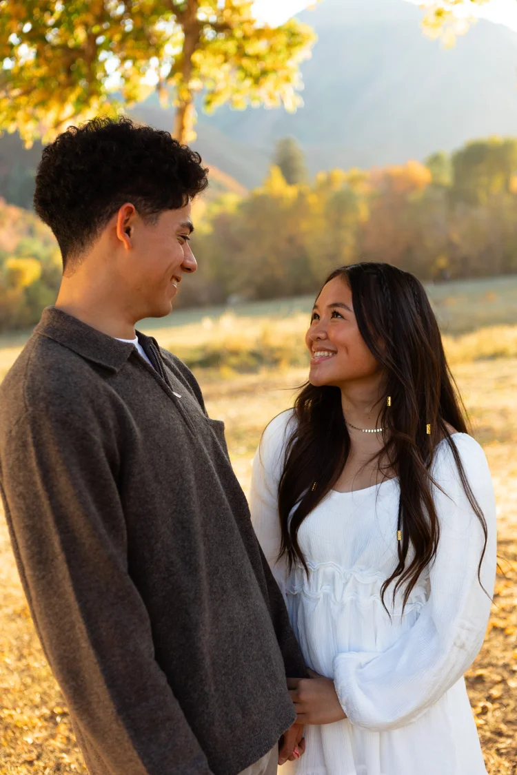 Fall engagement session in Utah