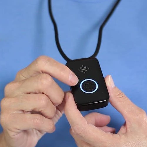 500x500-4G-LTE-mobile-medical-alert-pendant-lanyard.jpg