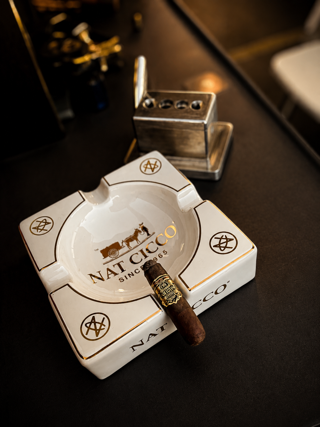 Cigar Ashtray pic .PNG