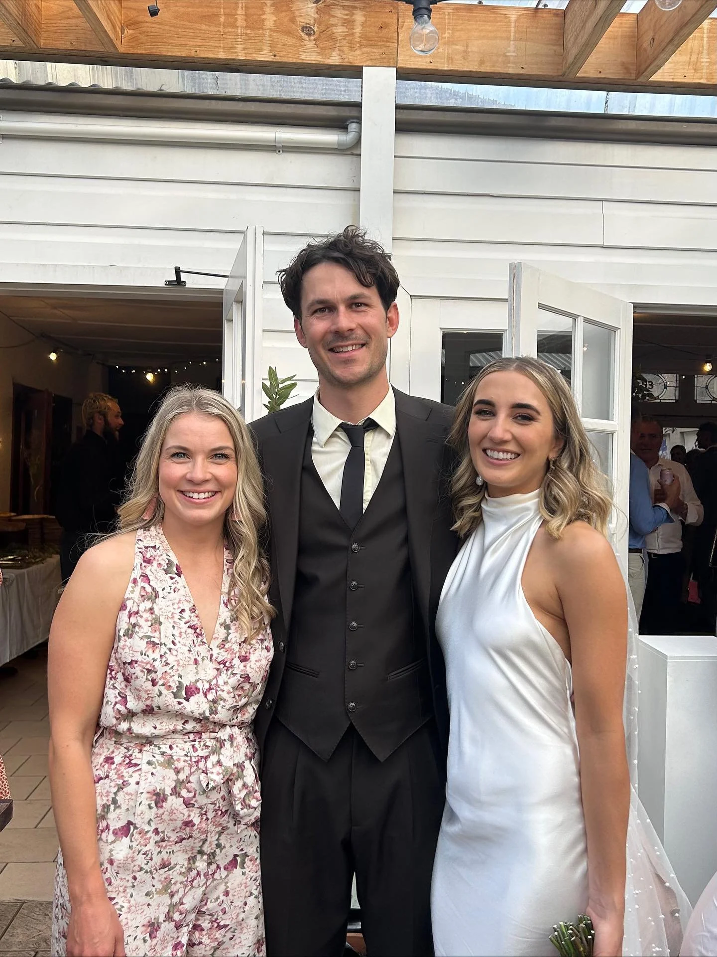 RACHEL + JAKE 🤍 14.10.23

One of the most laid-back couples and one of the most effortlessly cool weddings I&rsquo;ve ever been a part of. 

When I say the vibes were high, I mean it! Their day was bursting with so much FUN &amp; COLOUR! ❤️🙌🌈

The