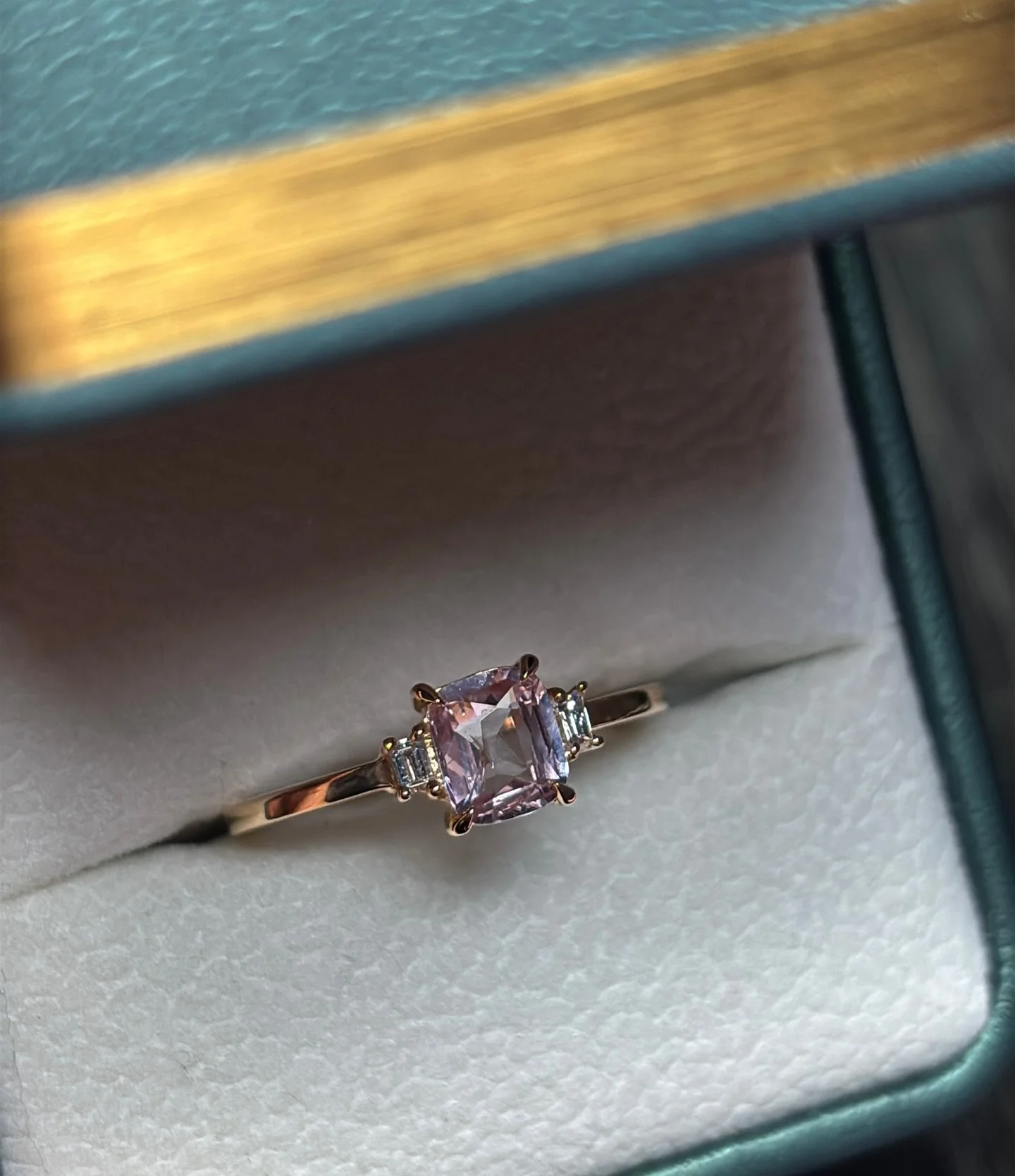Some moments deserve nothing less than extraordinary. A piece that tells your story, crafted to last a lifetime. 💍✨

Ready to begin your ring journey? Let&rsquo;s create it together 💌

#layaz #naturalgemstones #sparkle #ringoftheday #luxurygifting