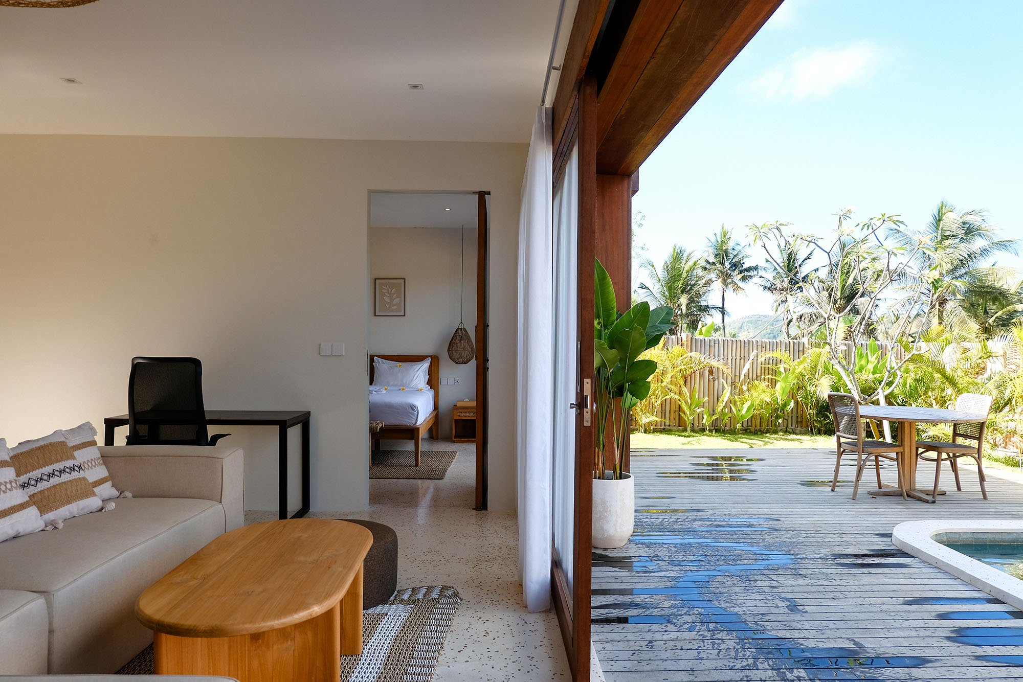 Lembah Lombok Carrousel 2 - 10.jpeg