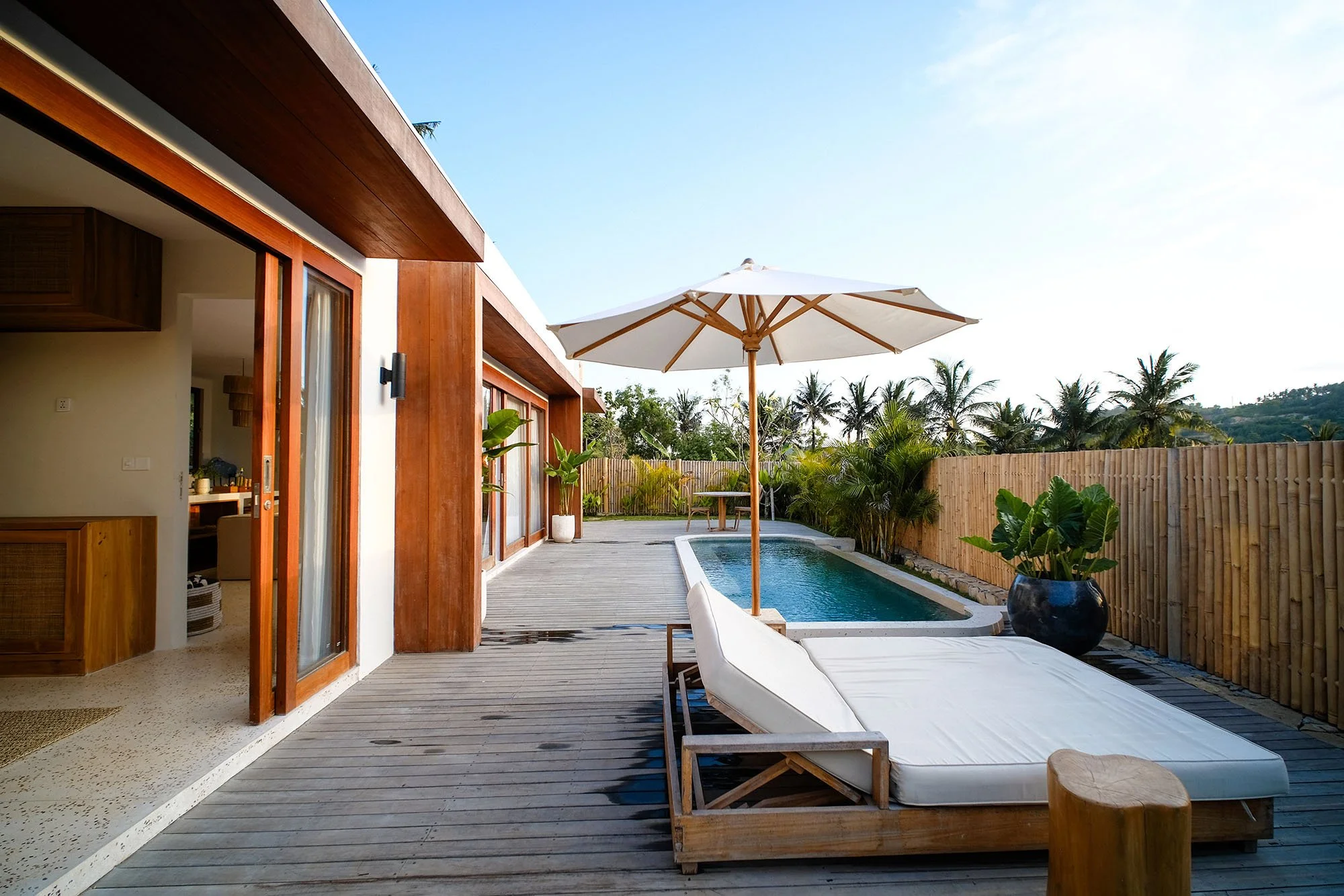 Lembah Lombok Carrousel 2 - 8.jpeg