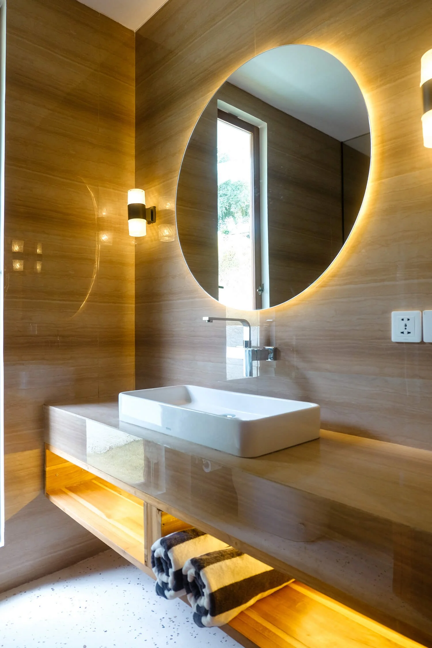 Lembah Lombok - Exclusive Design 2.jpg