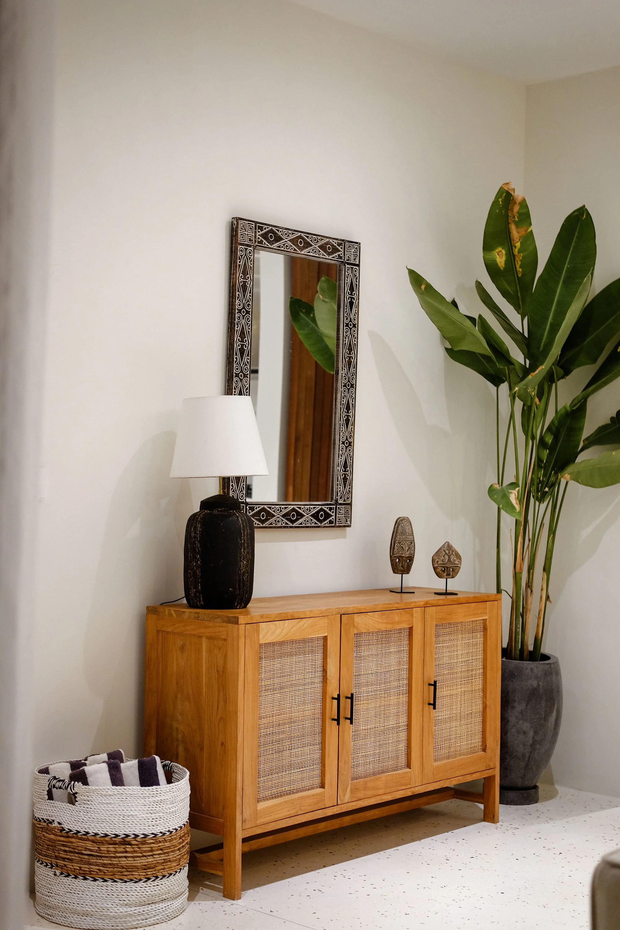 Lembah Lombok Carrousel 2 - 12.jpeg