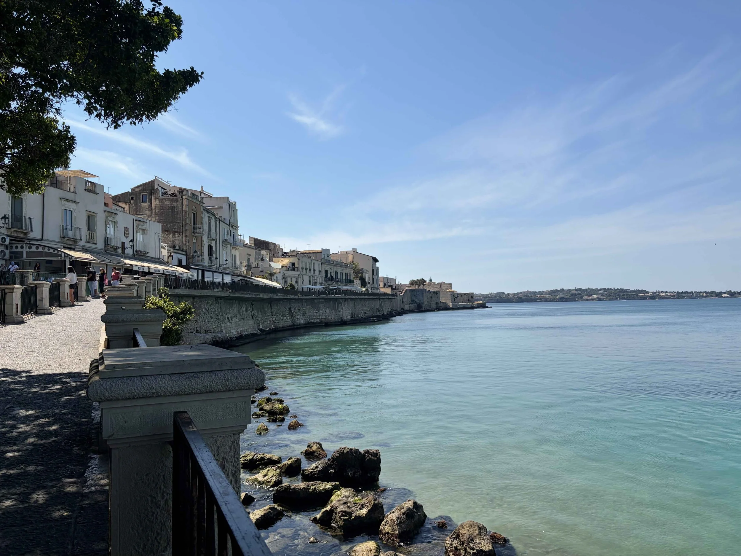 Ortigia beach.jpg