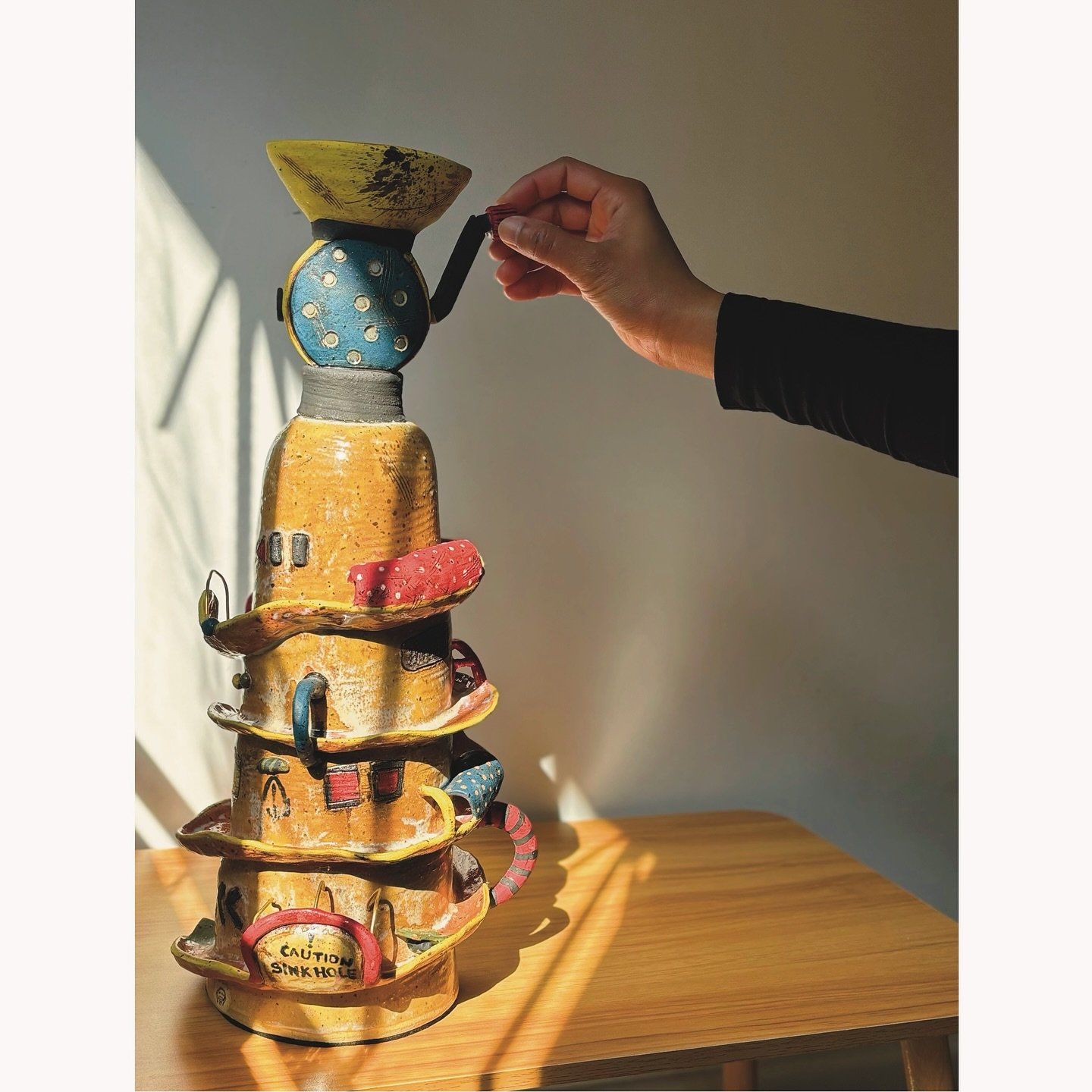 ✨ A Marble Run Represents My Heart 💓 will be part of @thesidegallery Paradise Gloss - 2024 Small Works Exhibition! (Apologies, mine&rsquo;s a little on the larger size 😅🙏🏽)

🌟 Opening tonight, 5&ndash;8 PM!
Exhibition runs: 12&ndash;22 December 
