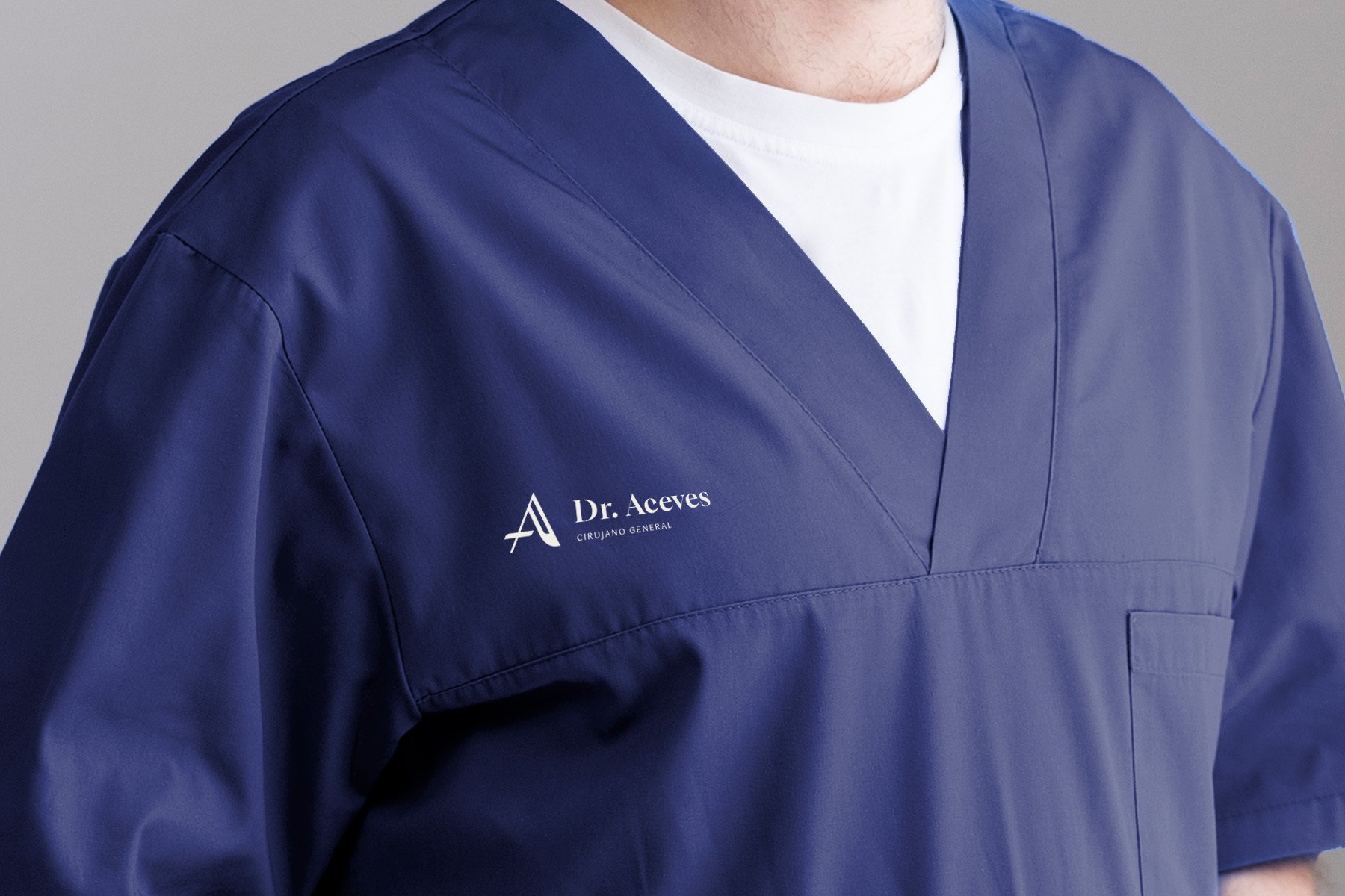 mockup scrubs chonchis.png.jpg