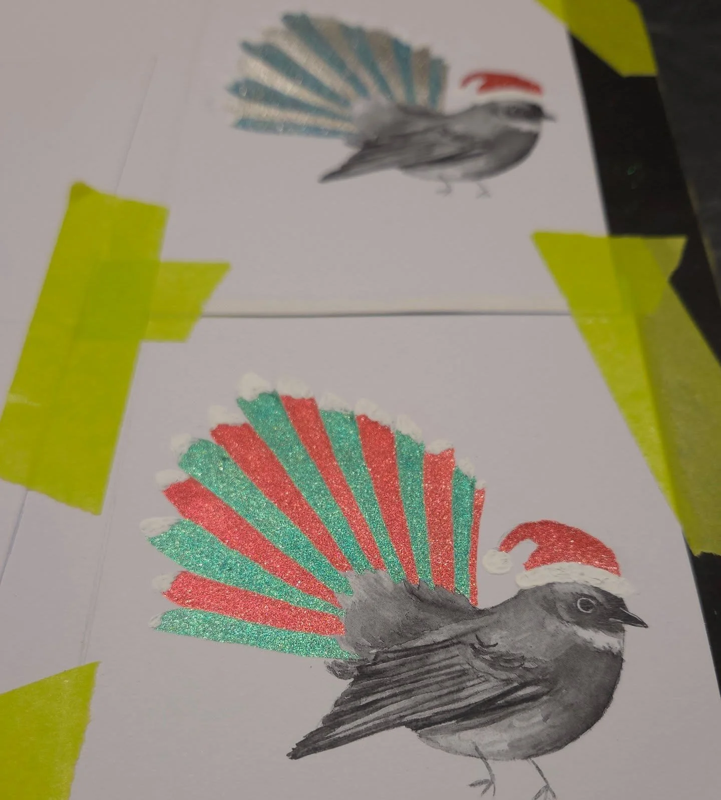 Don't hate me...working on some Christmas card prototypes 🤣 🤶🎄

#itsbegginingtolookalotlikechristmas #christmascards #christmasfantail #varnsyart