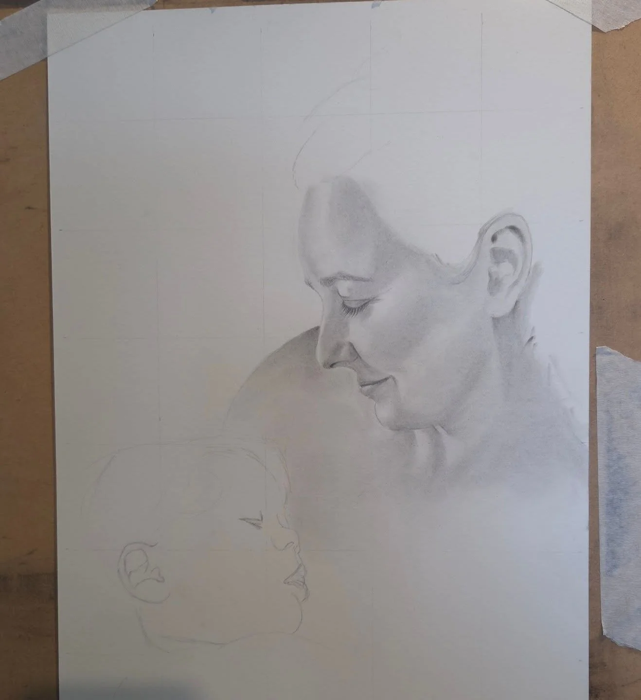 The start of a beautiful portrait commission 🩶🤍🖤

#portraitdrawing #hyperrealism #varnsyart #familyportait #commissions