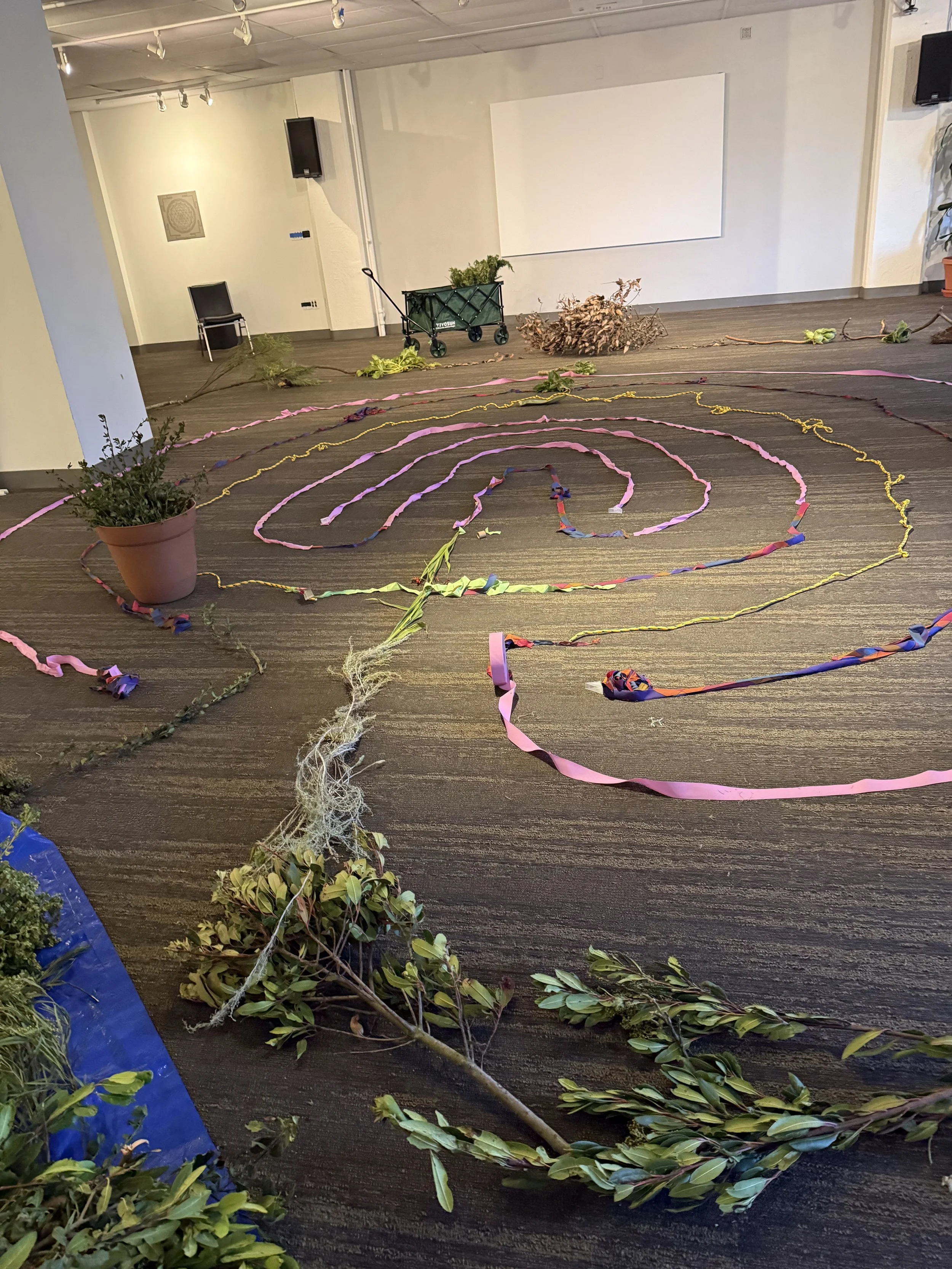 Now or Never Future Of Us labyrinth mock-up