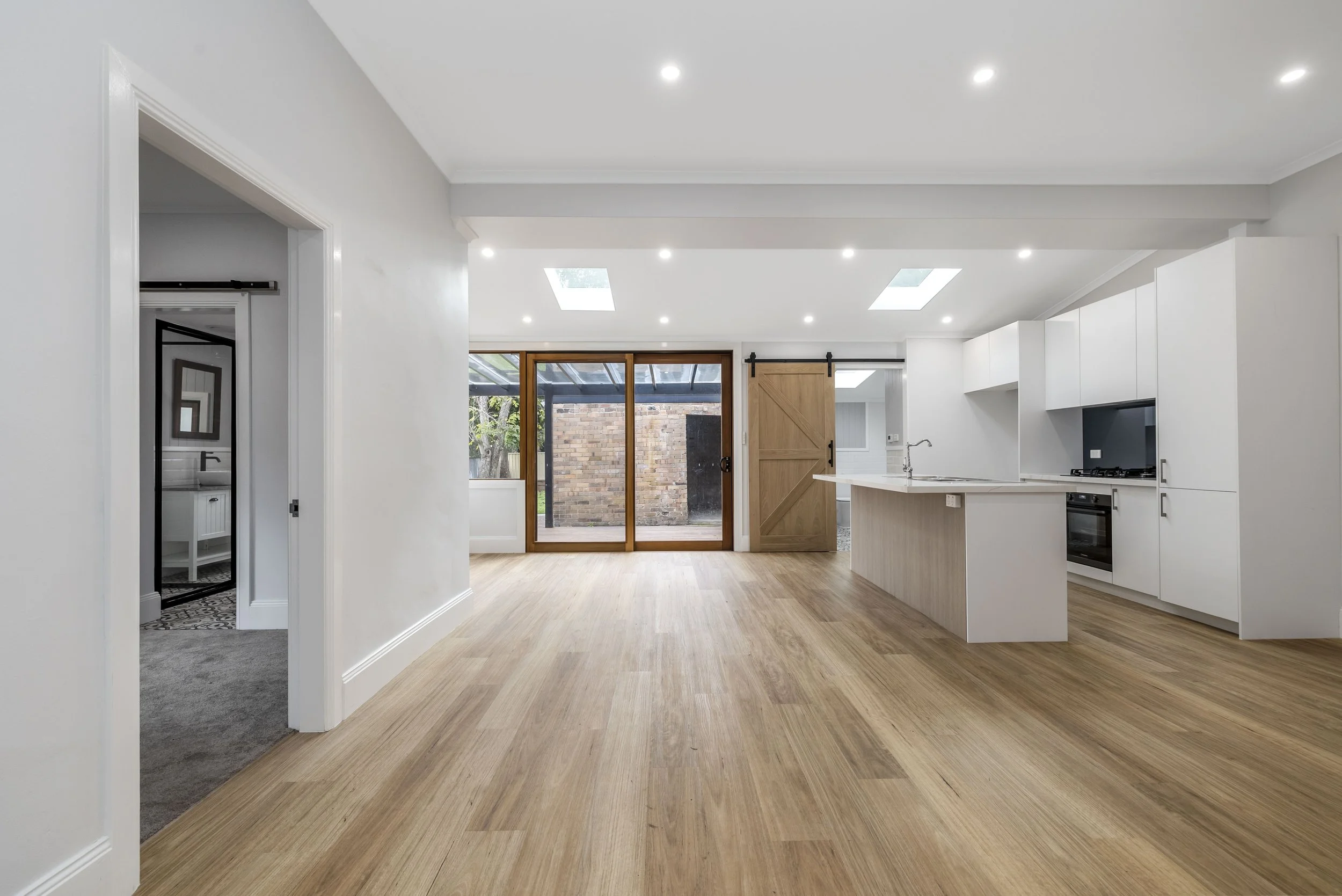 2 Brisbane Street, Oakey Park-2.jpg