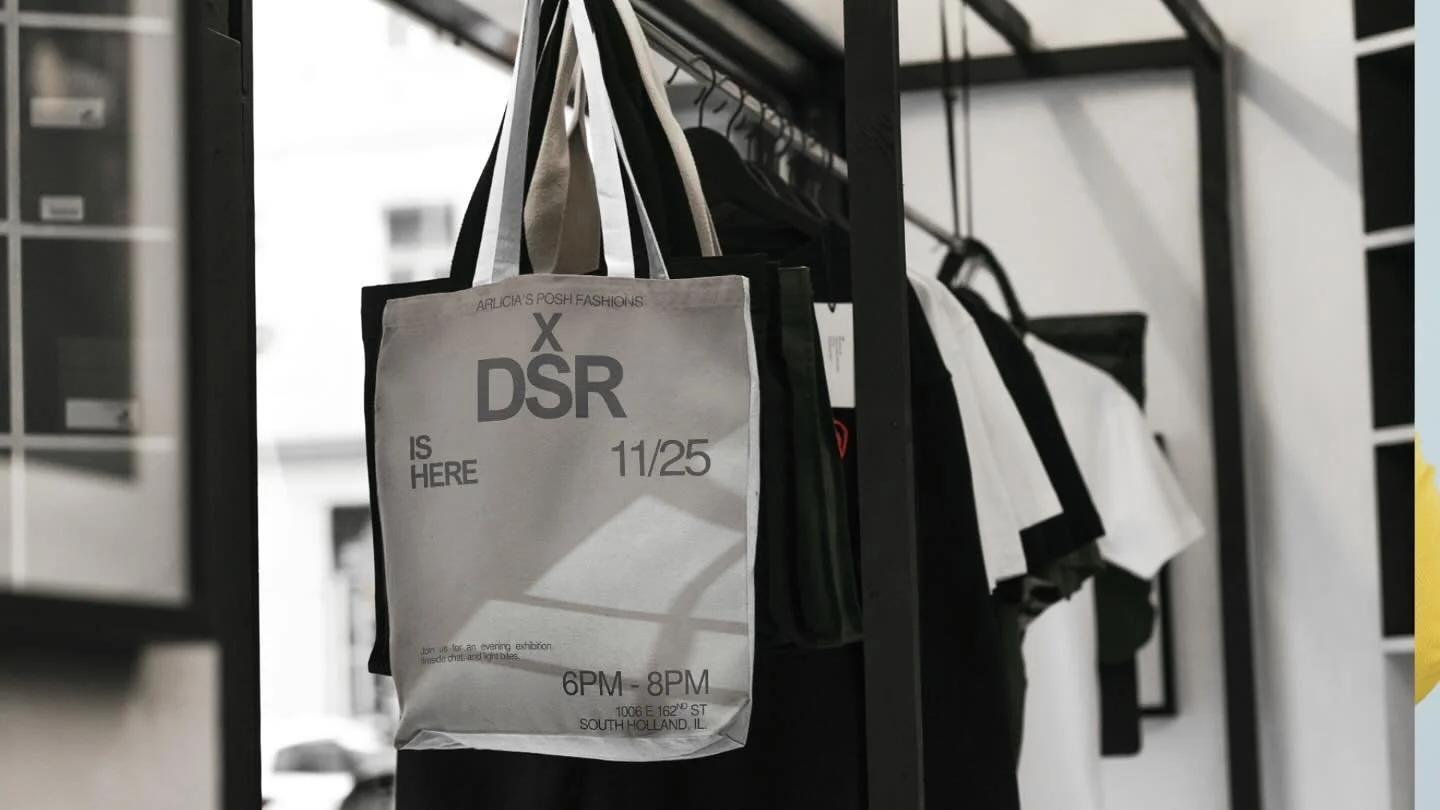 #chicago grab your tickets to DSR clothing exhibit. 

It&rsquo;s an experience where women will learn about the clothing drop, and the mission of DSR. It&rsquo;s about to be good! #chicagofashion #womenleaders