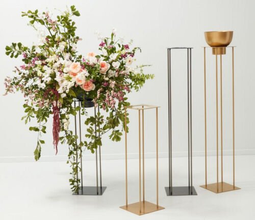 Floral_Harlow_Stand_-_Black_0.jpg