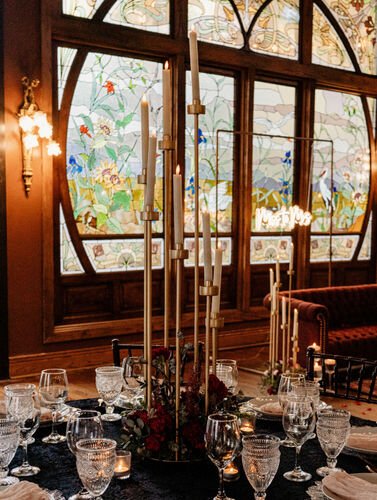 Modern_Gold_Candelabra_0.jpg