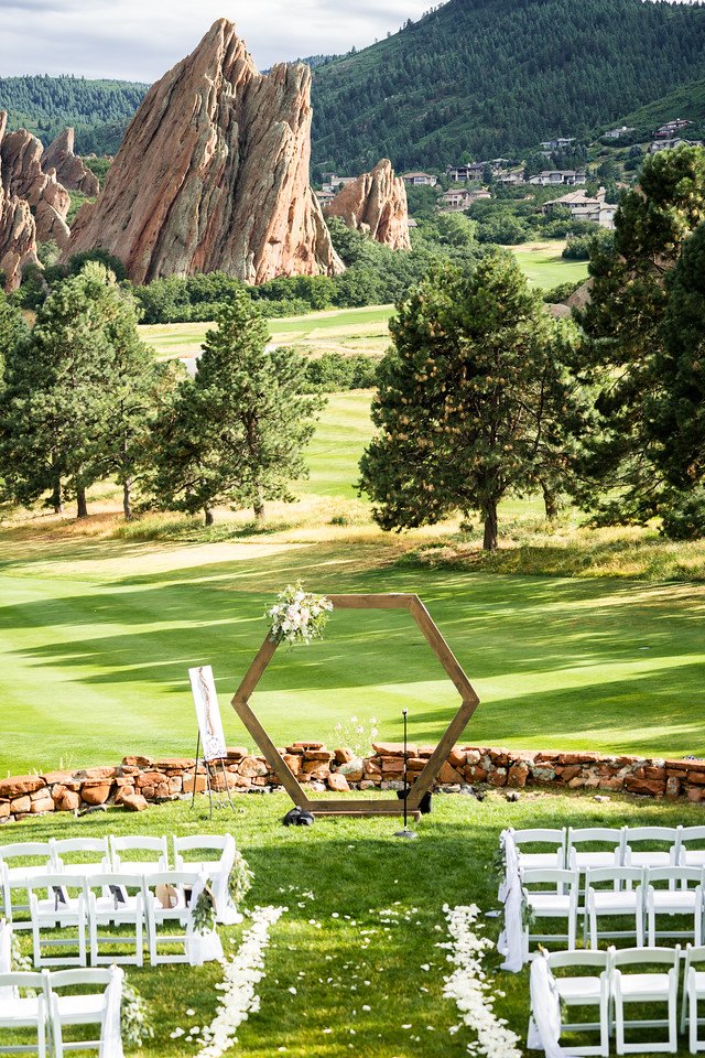 Single Hexagon Wedding Arch - Thick _3.jpg