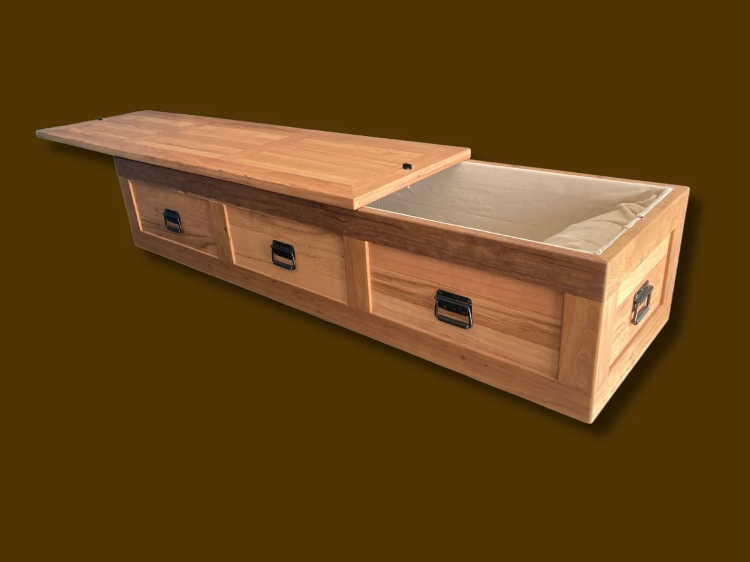Waratah casket - open