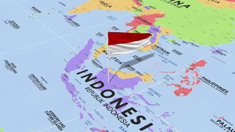 Between Two Reefs: Indonesia’s Strategic Culture in the Twenty-First Century
