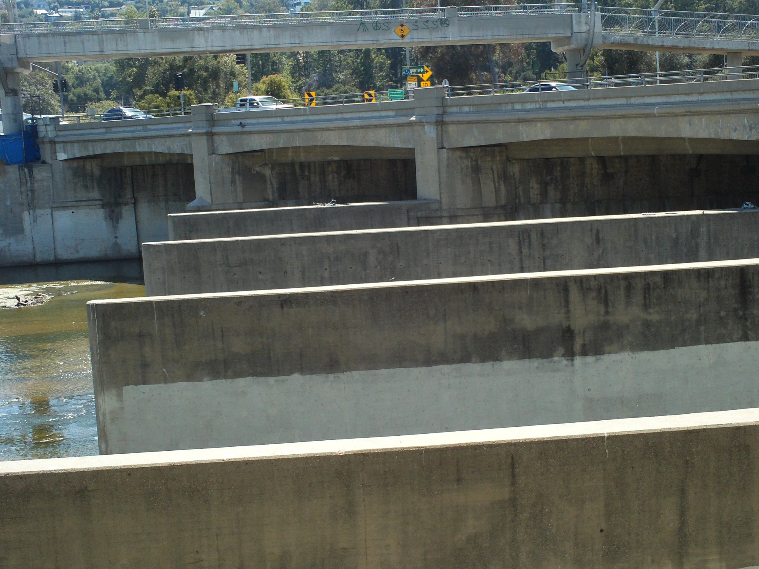 FILE0010.JPG