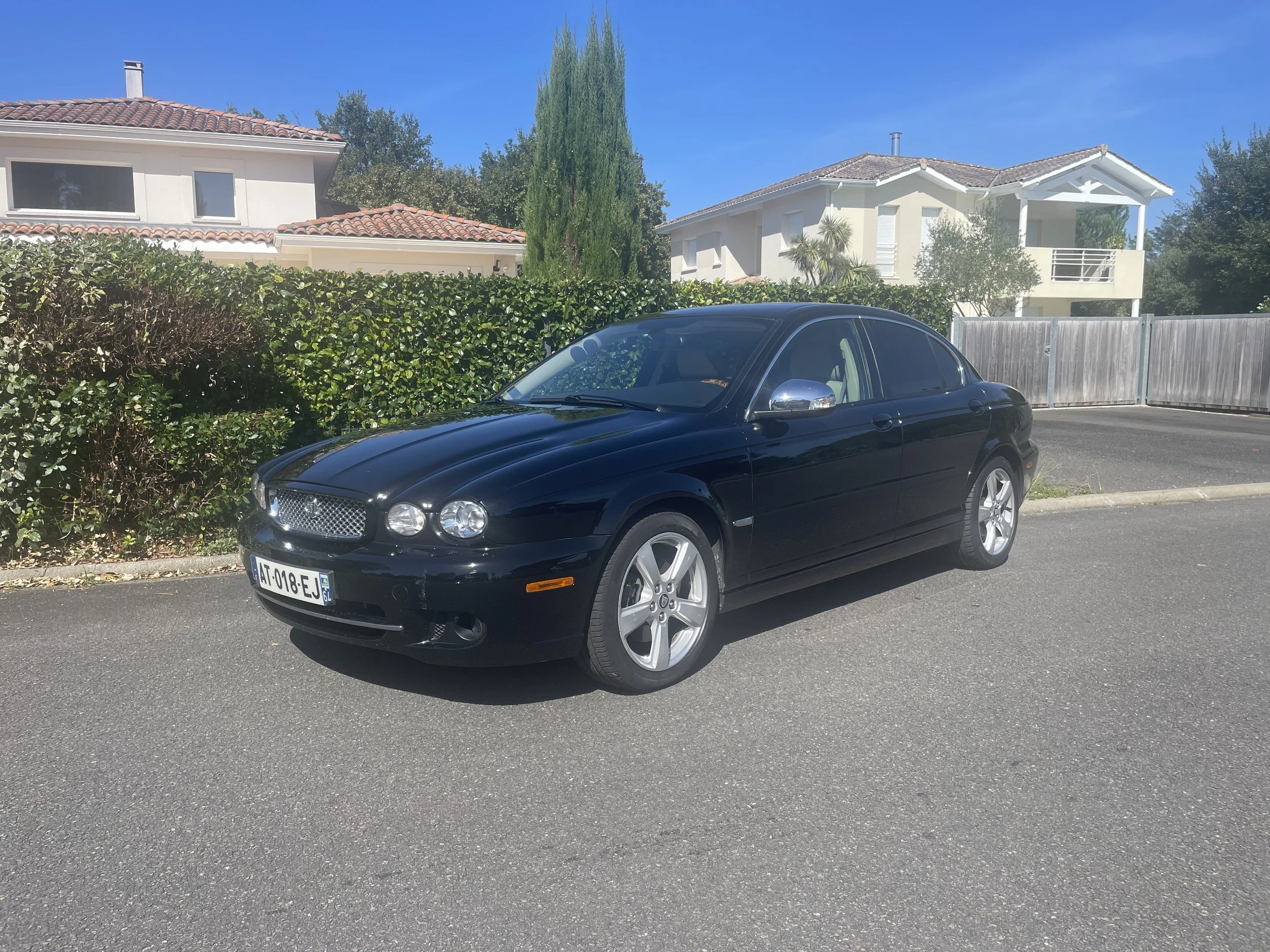 Jaguar X-Type