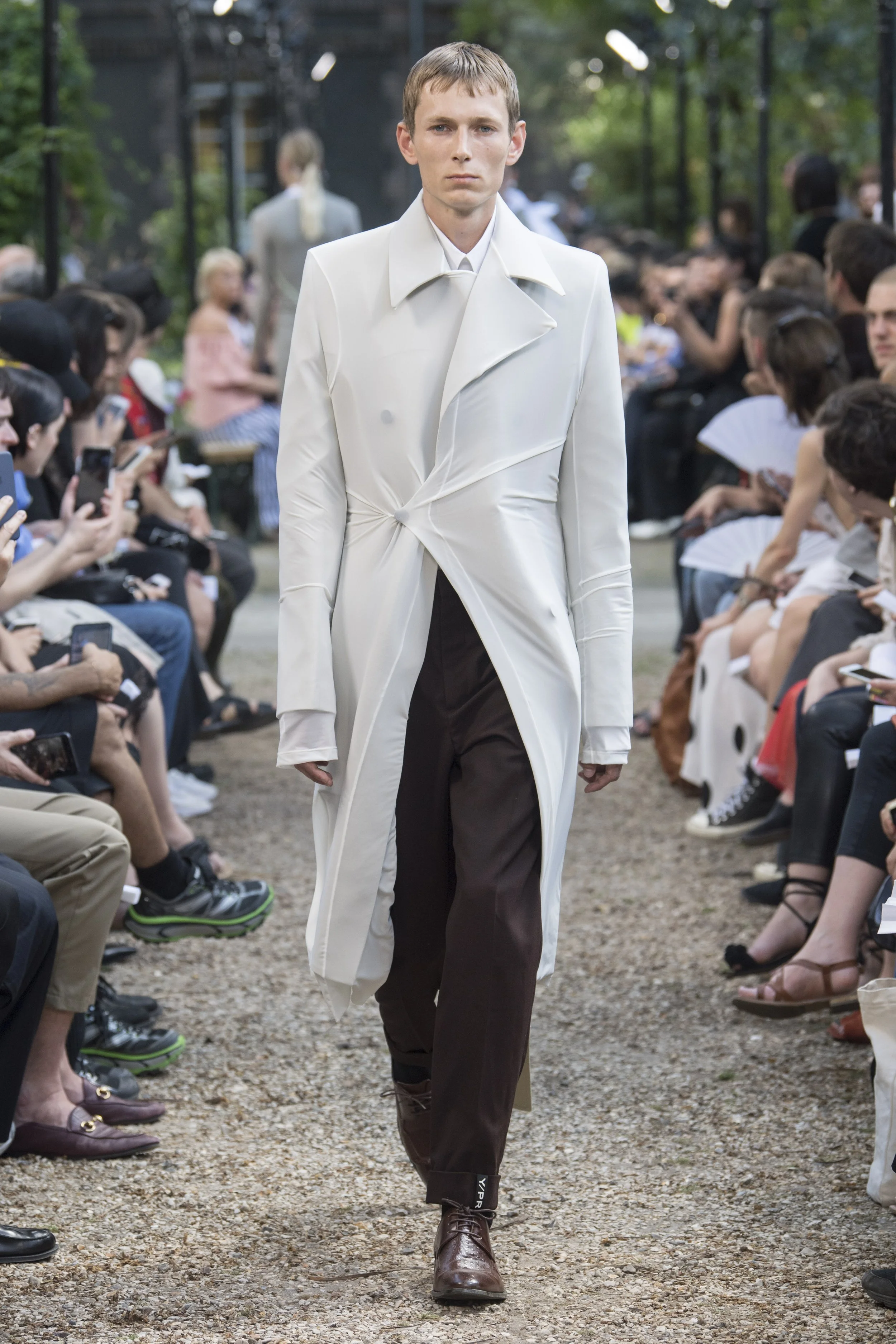 Y-Project_SS19_Look_08.jpg