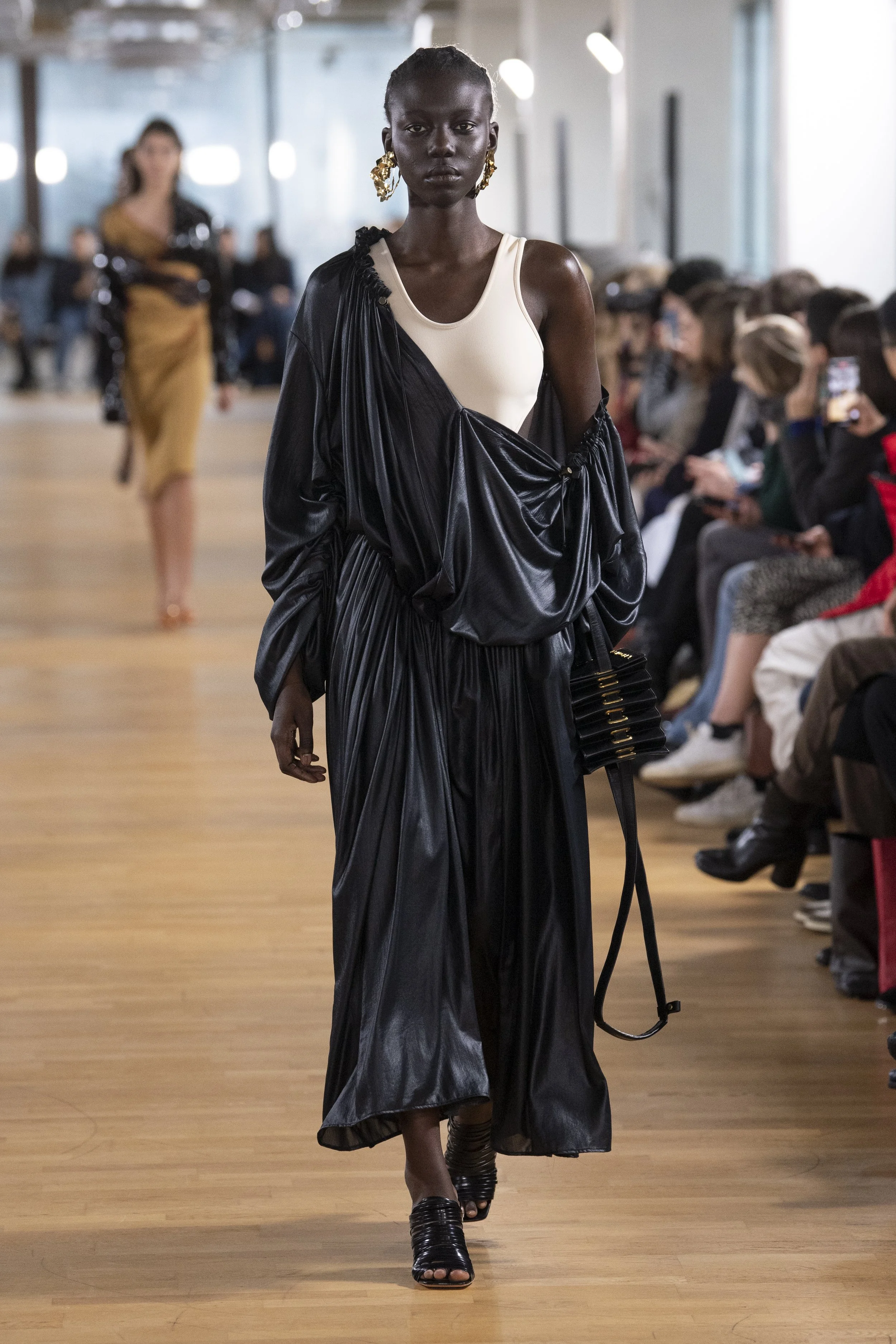 Y-Project_FW2021_Look_28.jpg