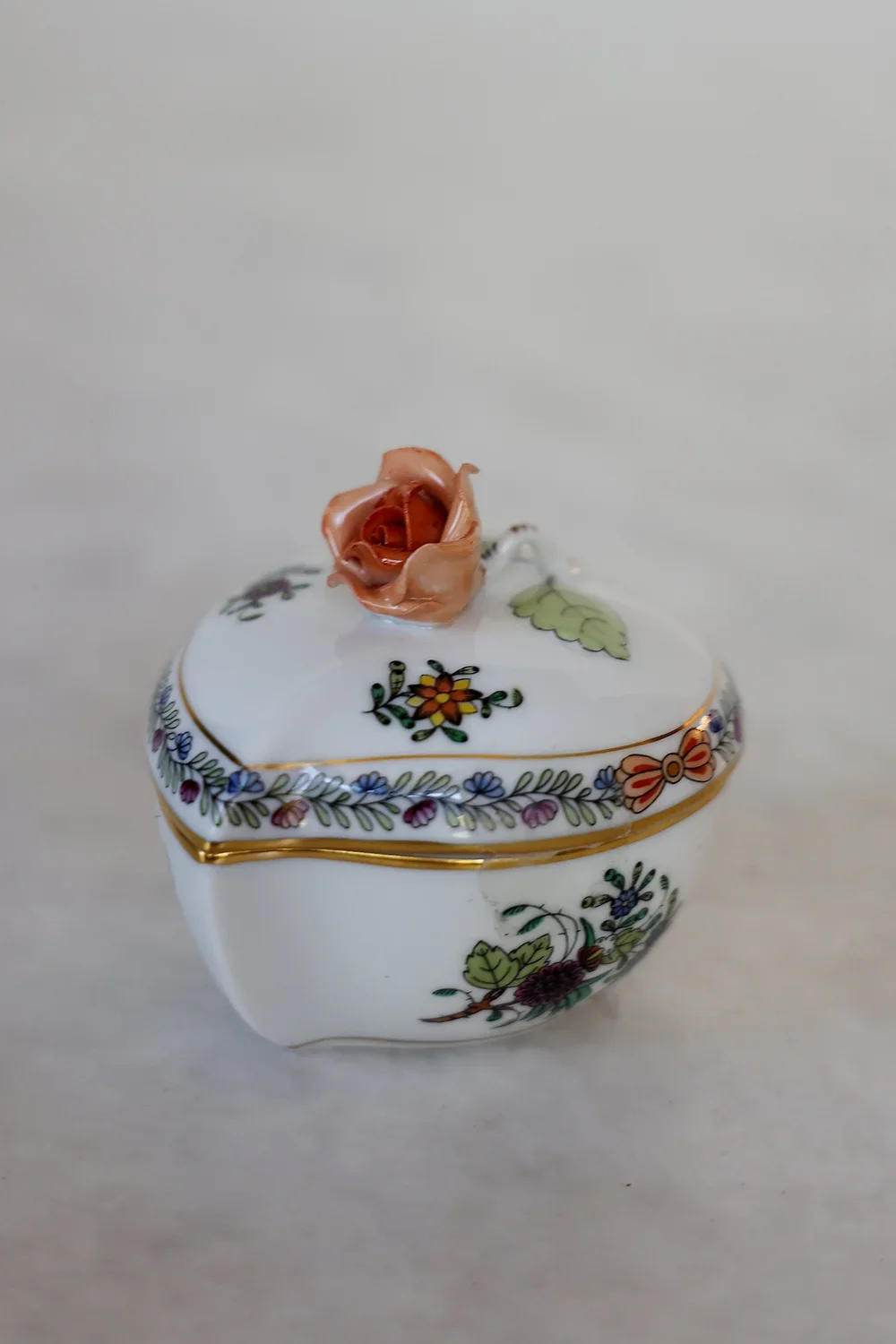 HEREND FLORAL TRINKET BOX - SOLD