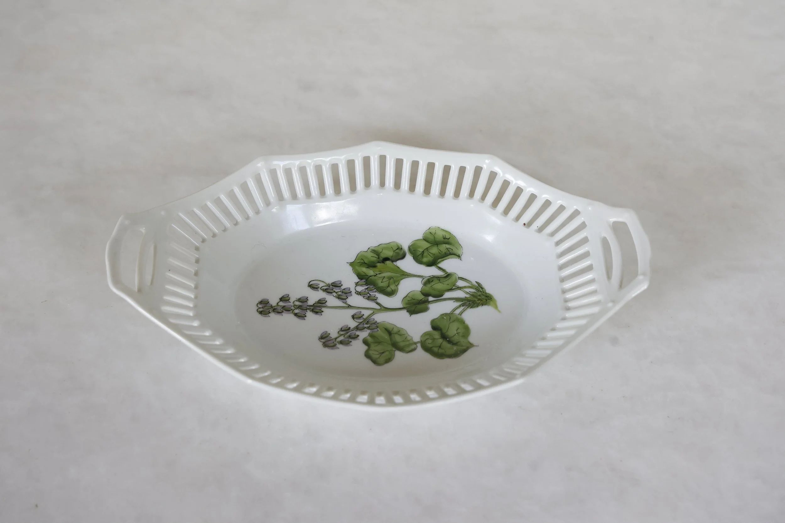 VINTAGE FLORAL TRAY FOR BERGDORF GOODMAN 