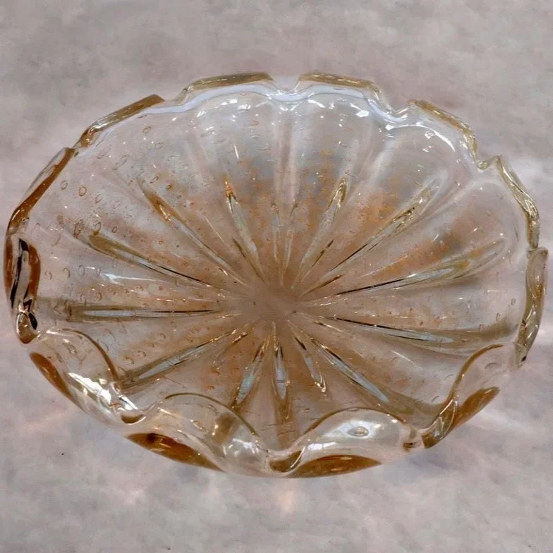 LARGE ITALIAN MURANO ACHIMEDE SEGUSO GOLD LEAF GLASS CENTER BOWL (15 INCH DIAMETER)