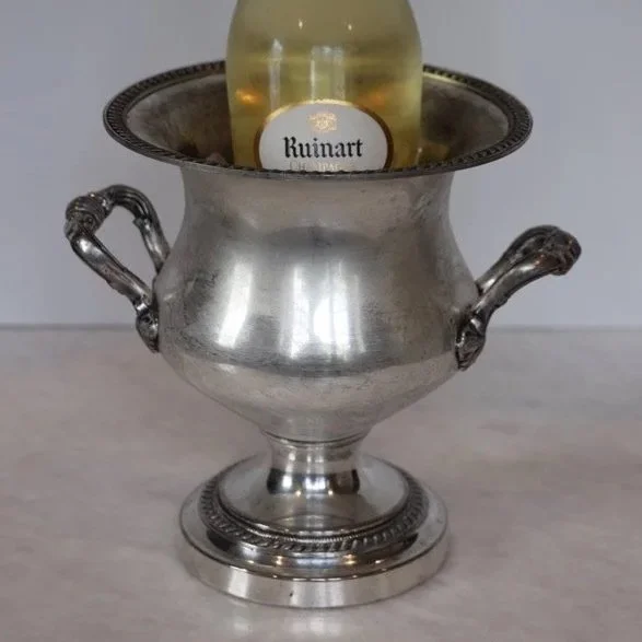 LARGE SILVER PLATE WILLIAM ROGERS CHAMPAGNE ICE BUCKET 