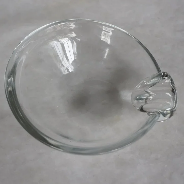 STEUBEN CRYSTAL GLASS  CIGAR ASHTRAY