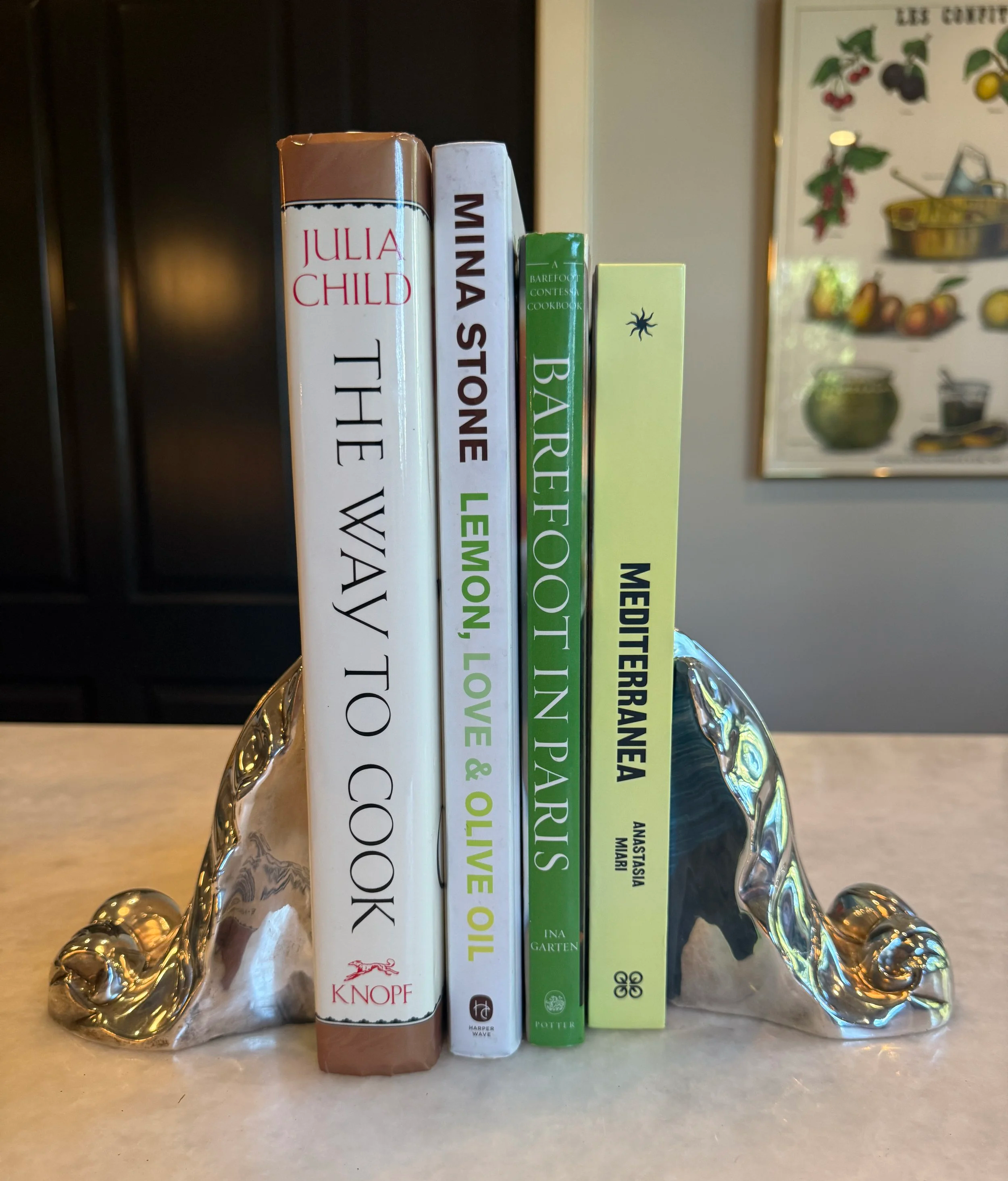 VINTAGE BOOKENDS
