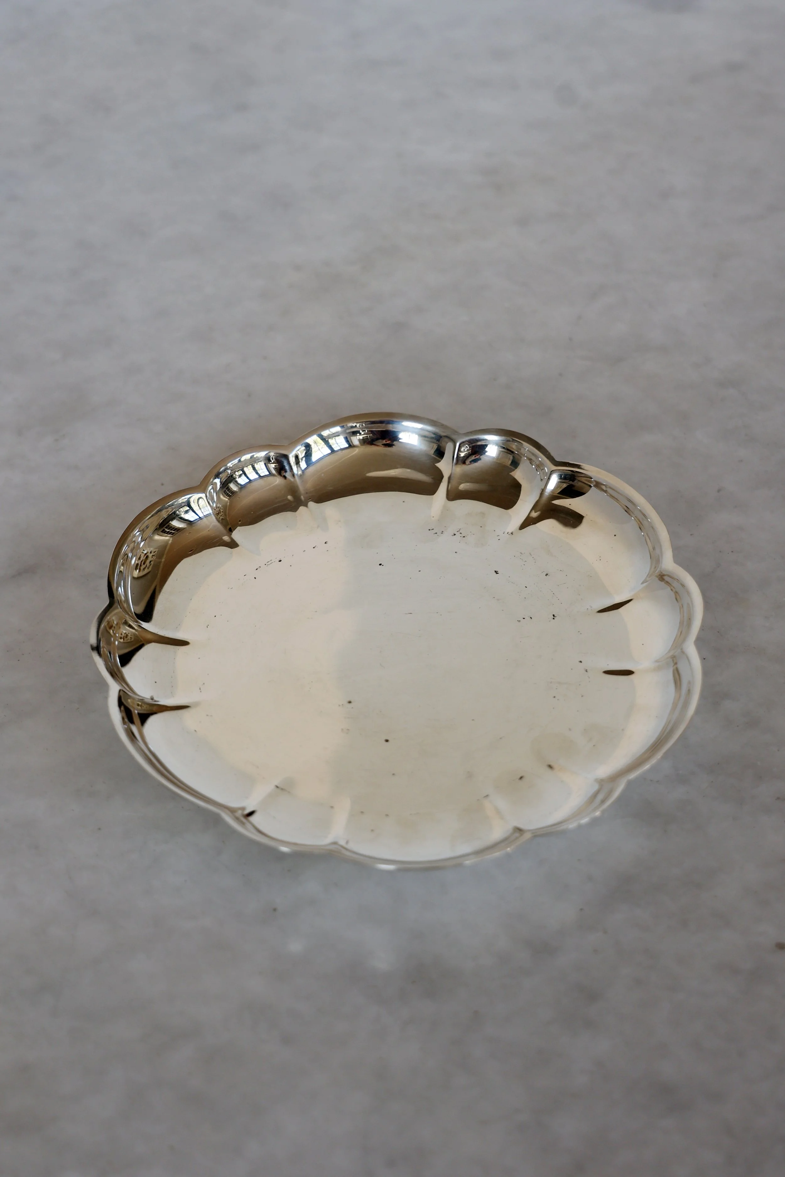 VINTAGE SCALLOPED LARGE BOWL - SOLD 