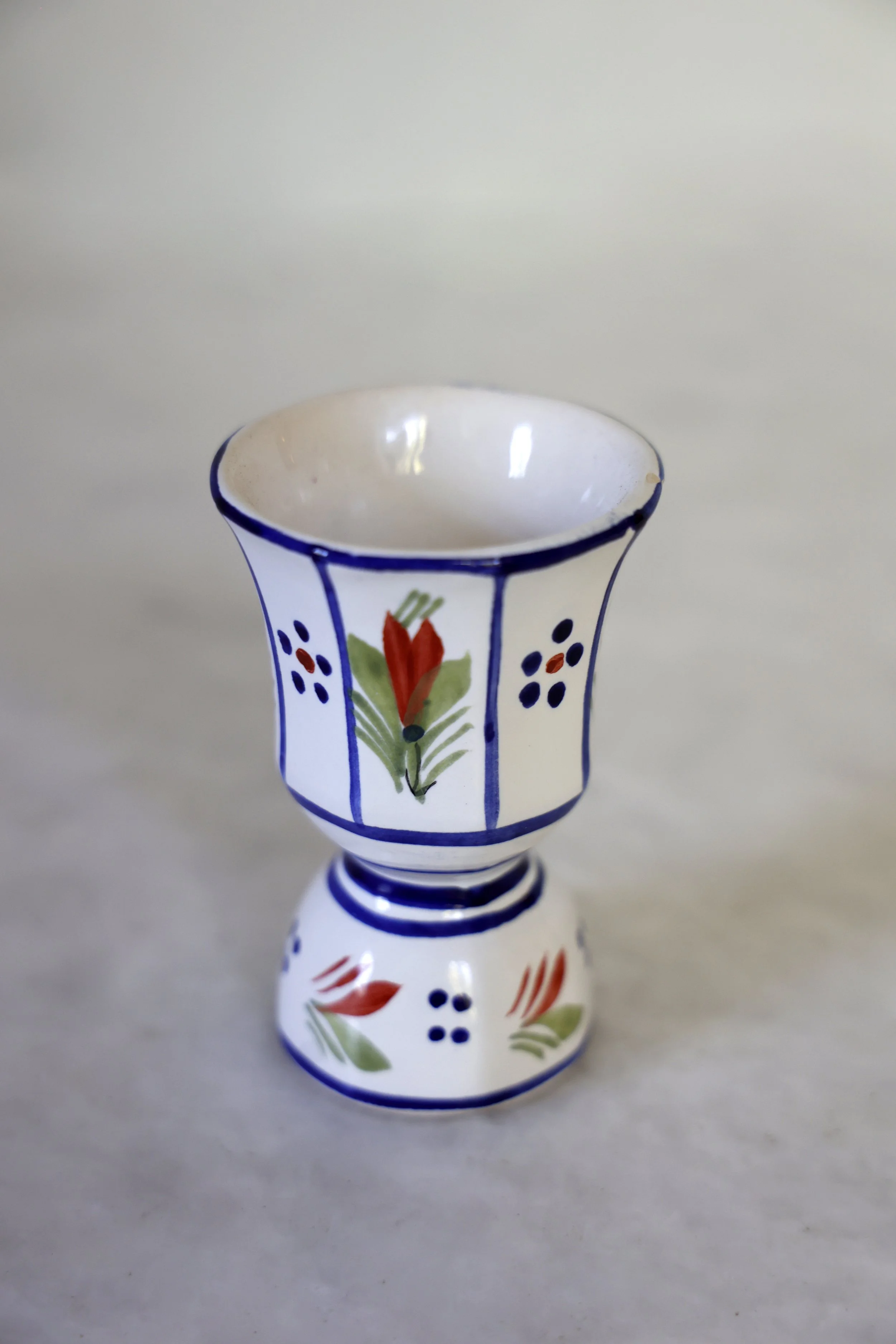 VINTAGE QUIMPER EGG CUP