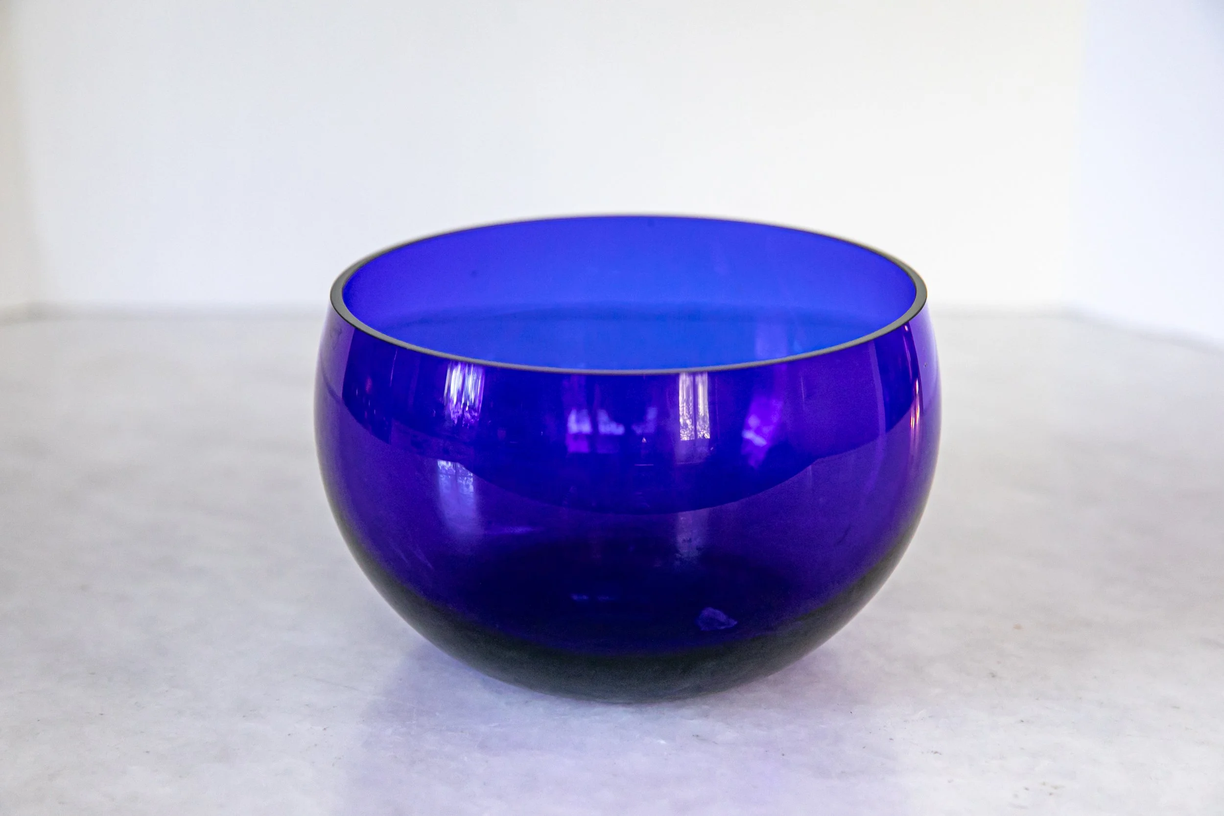 COBALT BLUE BOWL ( 5 INCHES)