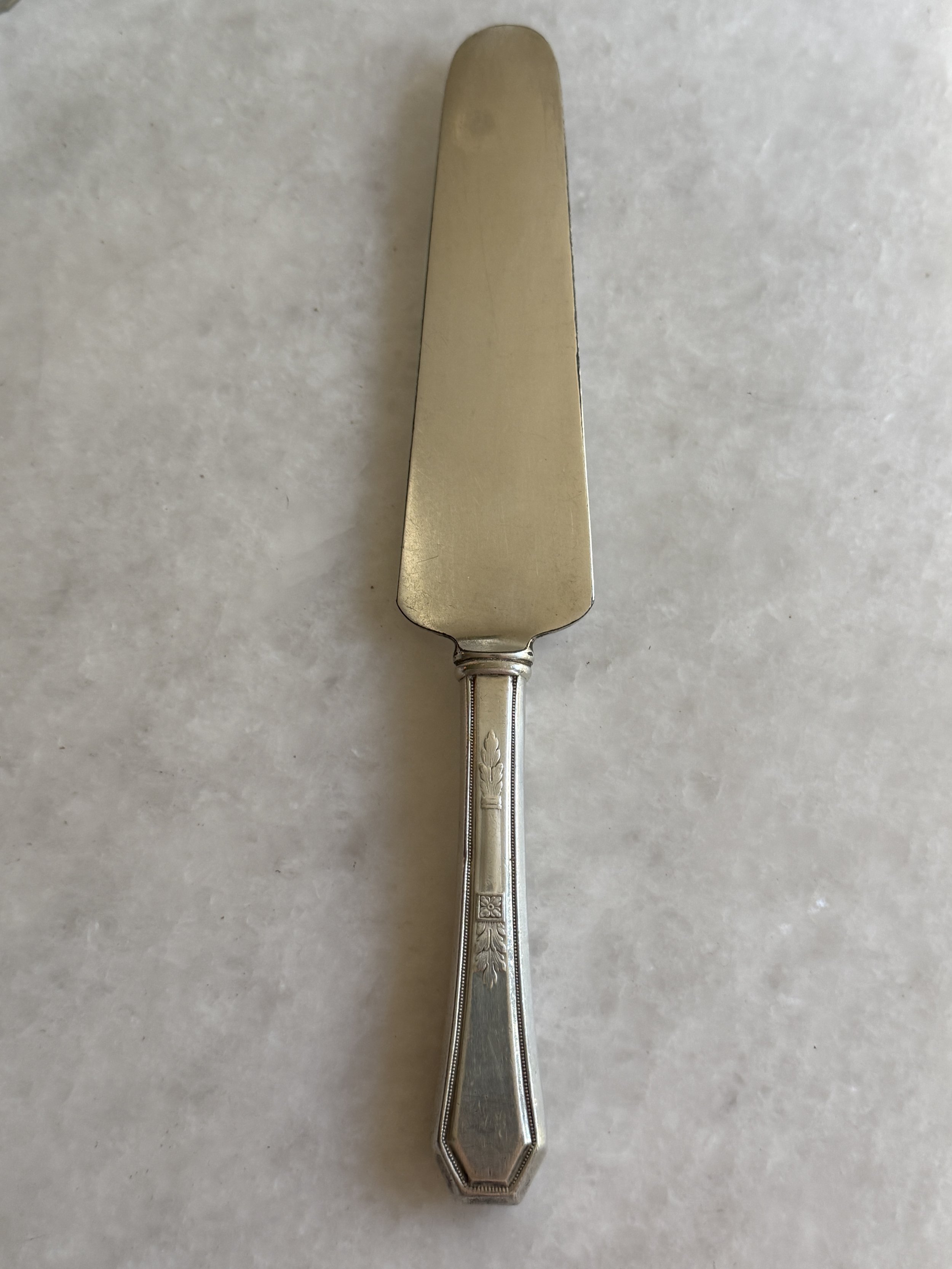 VINTAGE STERLING HANDLE PIE SERVER - SOLD 