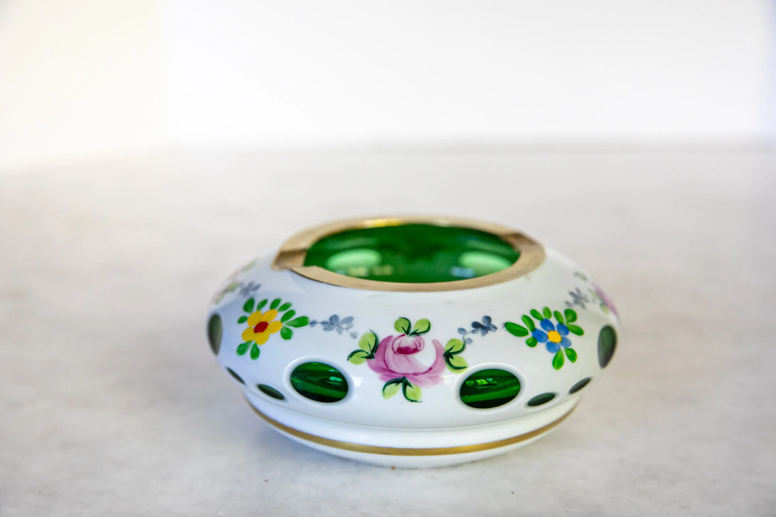 ASHTRAY OR MINI VASE