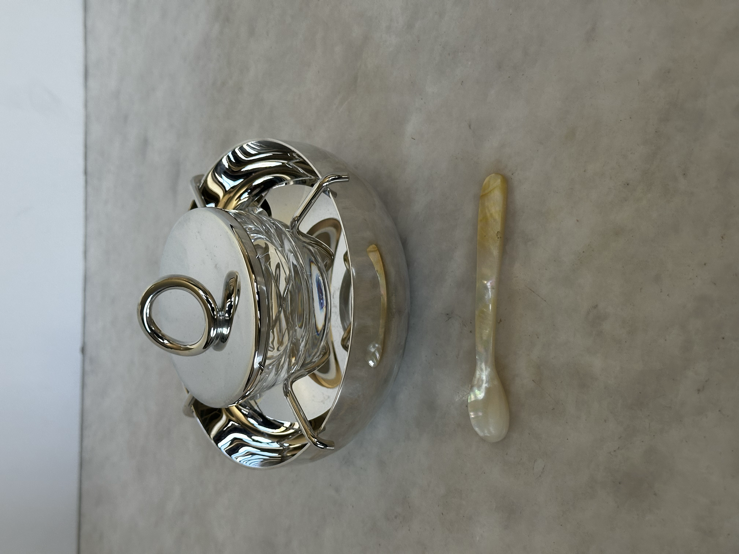 ALBI CAVIAR BOWL - CLOSE UP - SOLD 