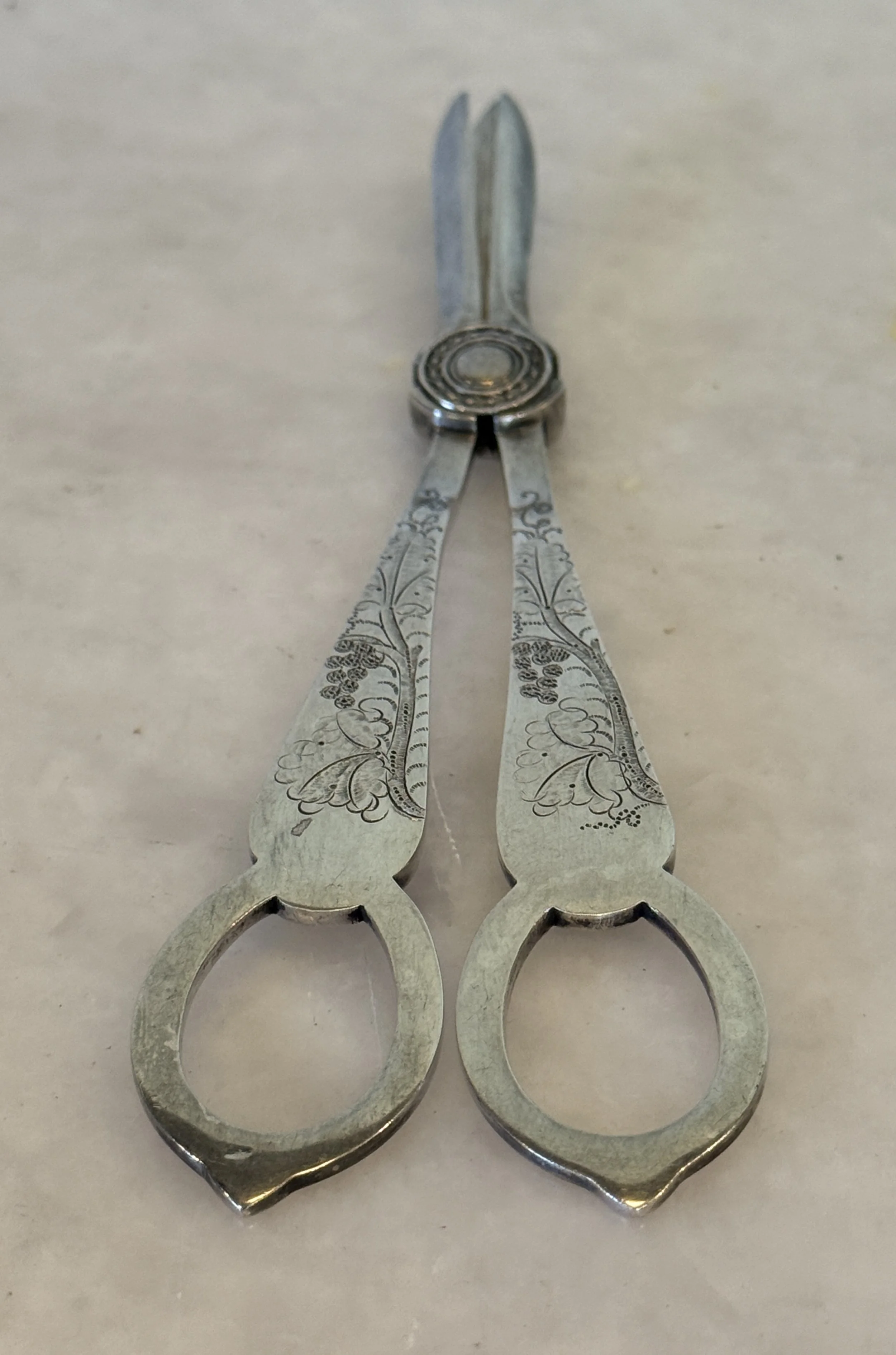Engraved Grape Shears