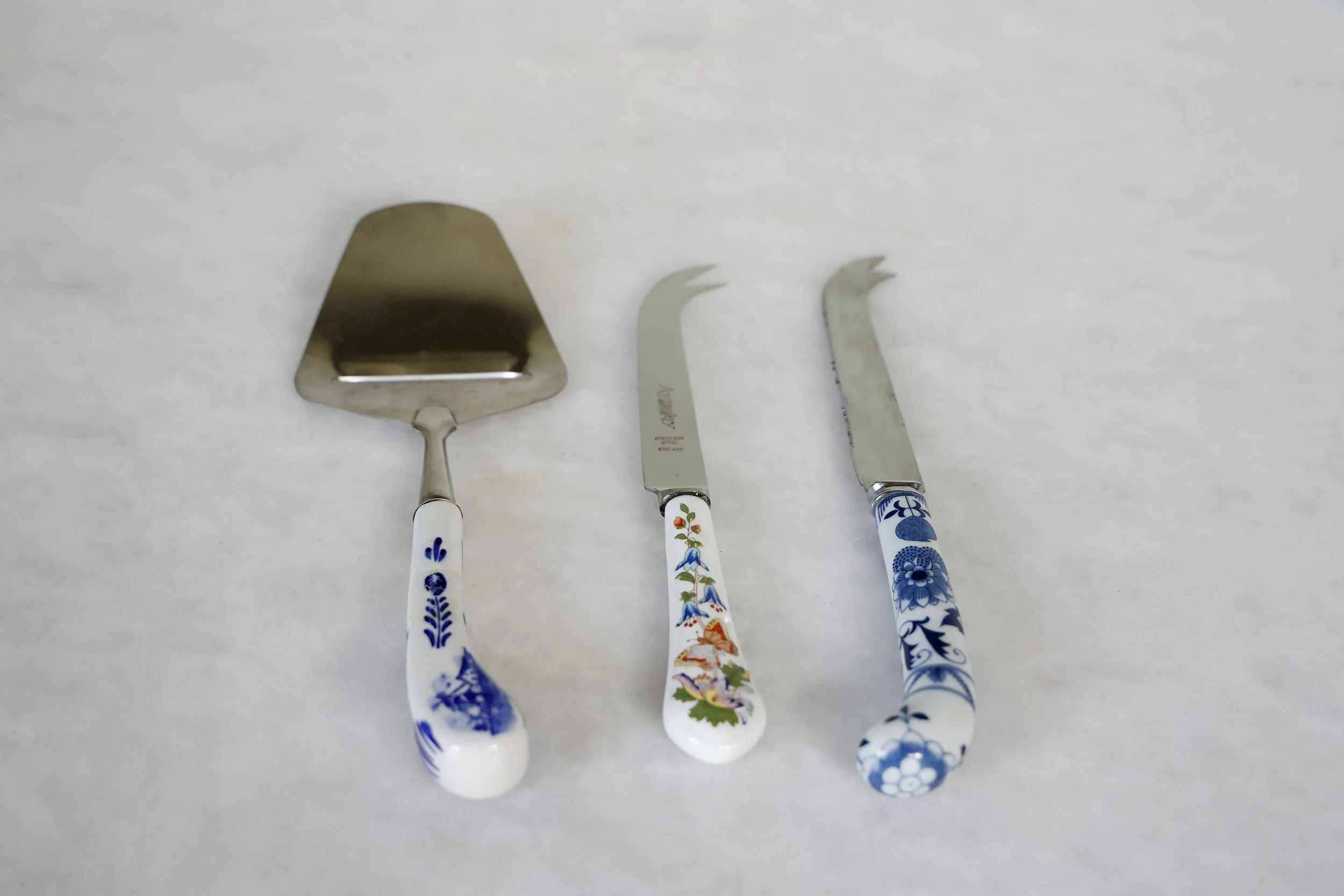 VINTAGE CHEESE SET 