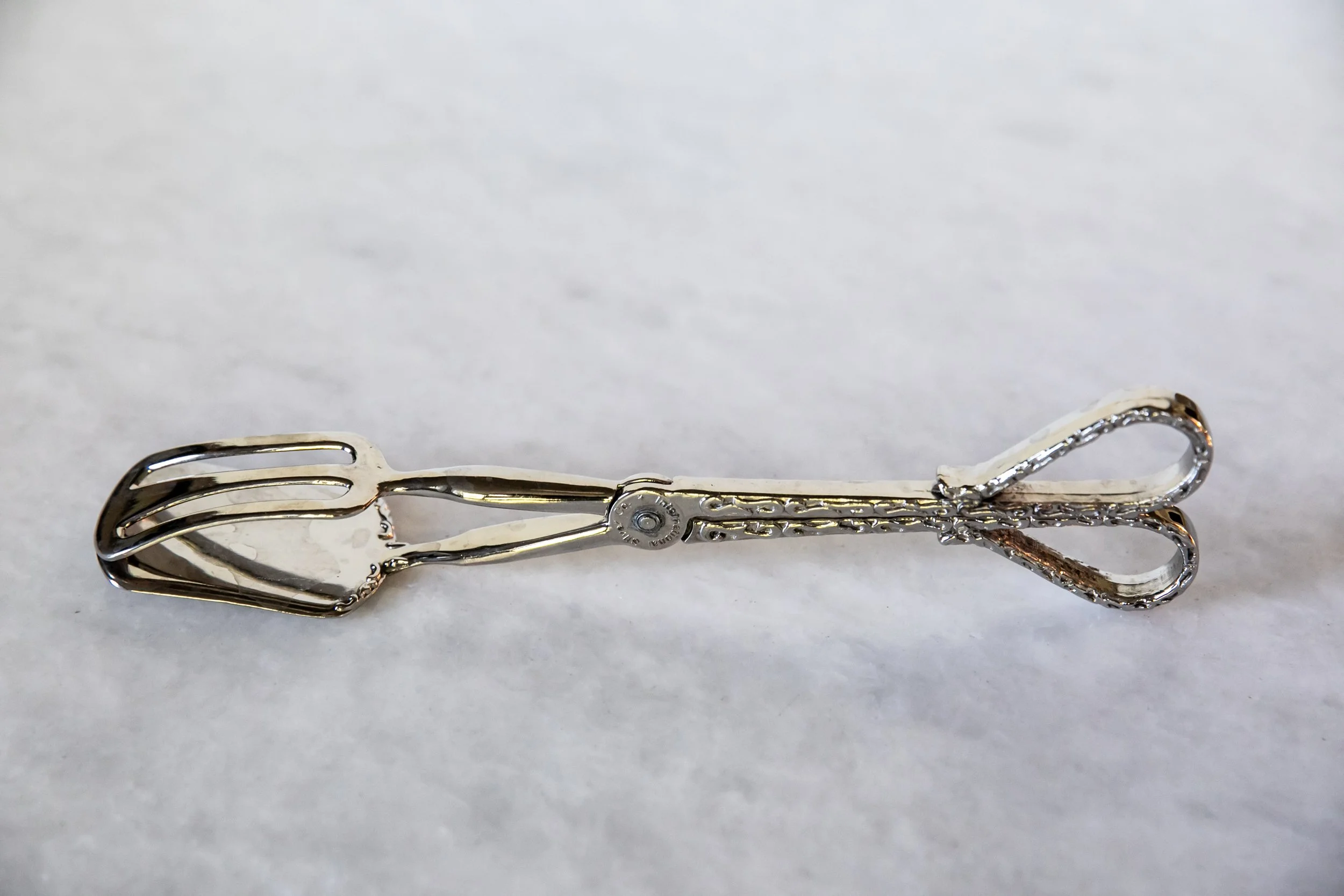 VINTAGE TONGS