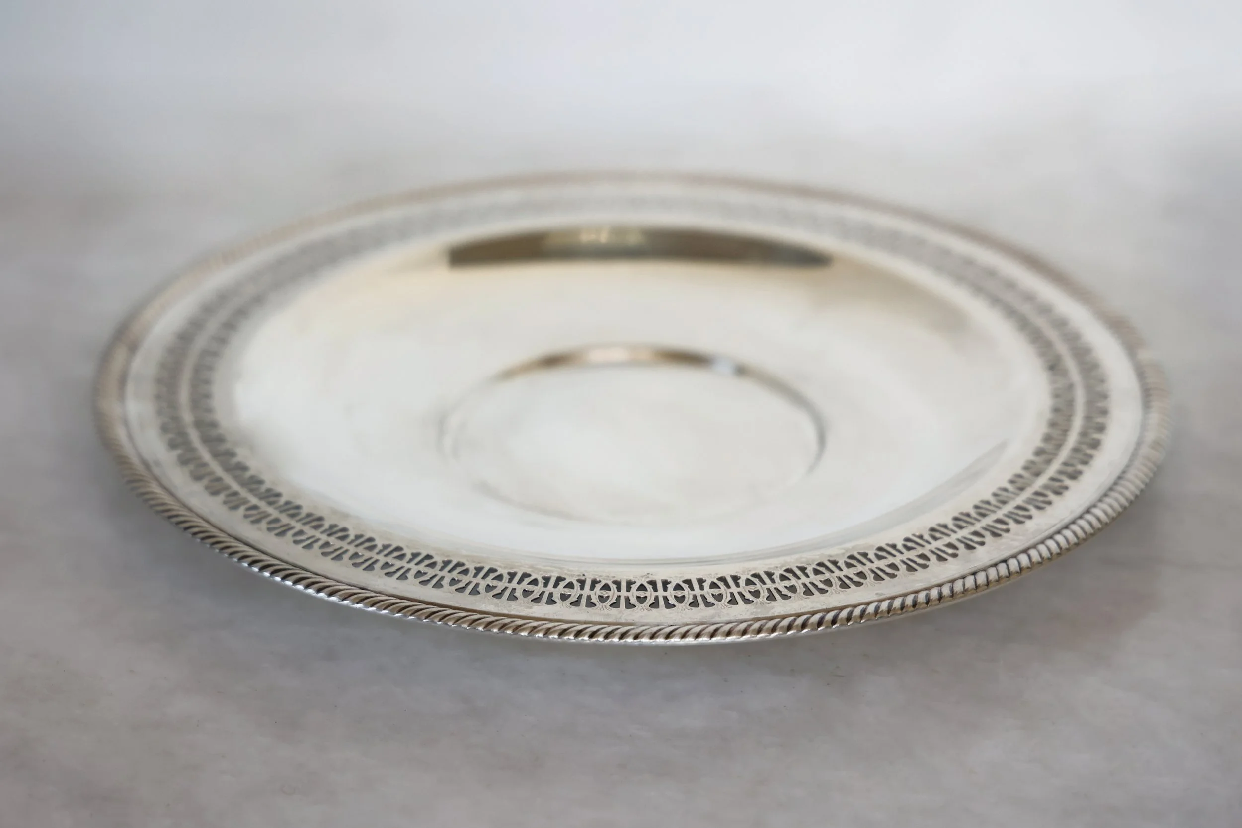 WILLIAM ROGERS 12 INCH PIERCED TRAY 