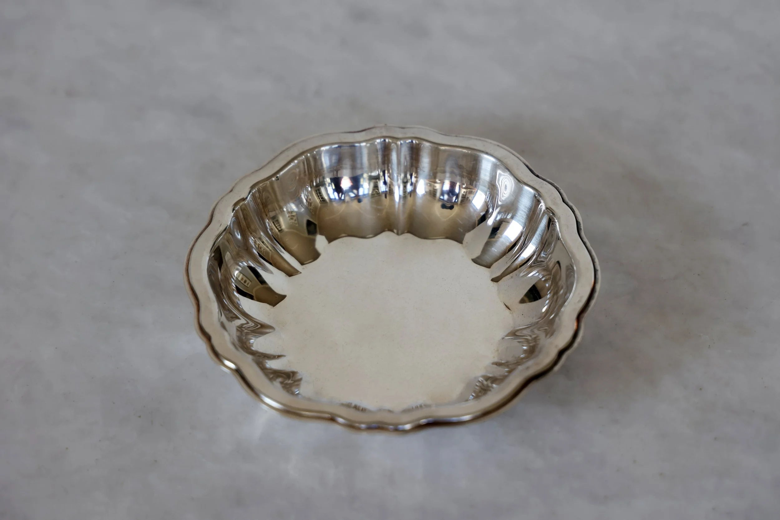 VINTAGE SMALL SCALLOPED BOWL - SOLD 