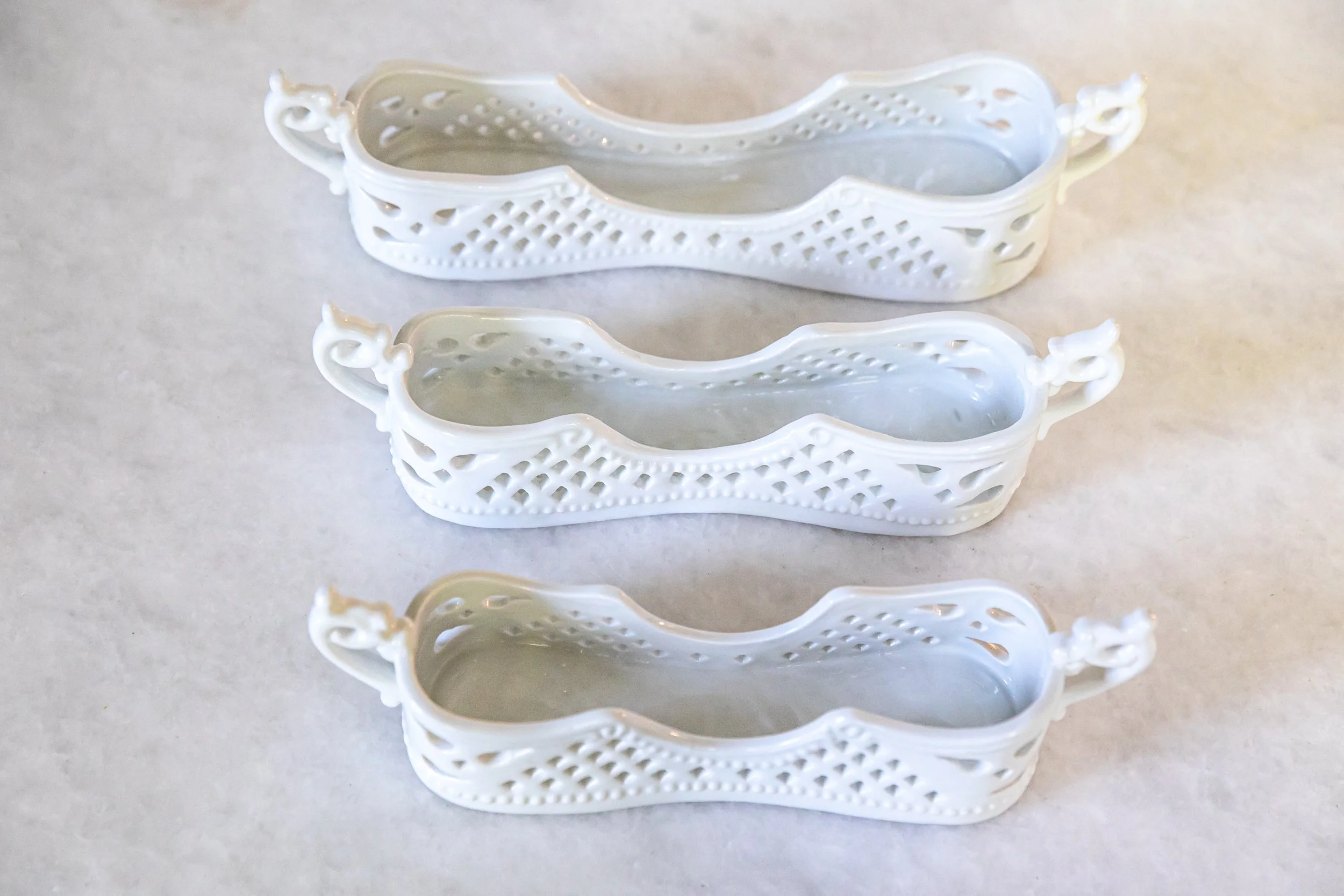 VINTAGE BUFFET CUTLERY HOLDERS (KNIVES, FORKS AND SPOONS) 