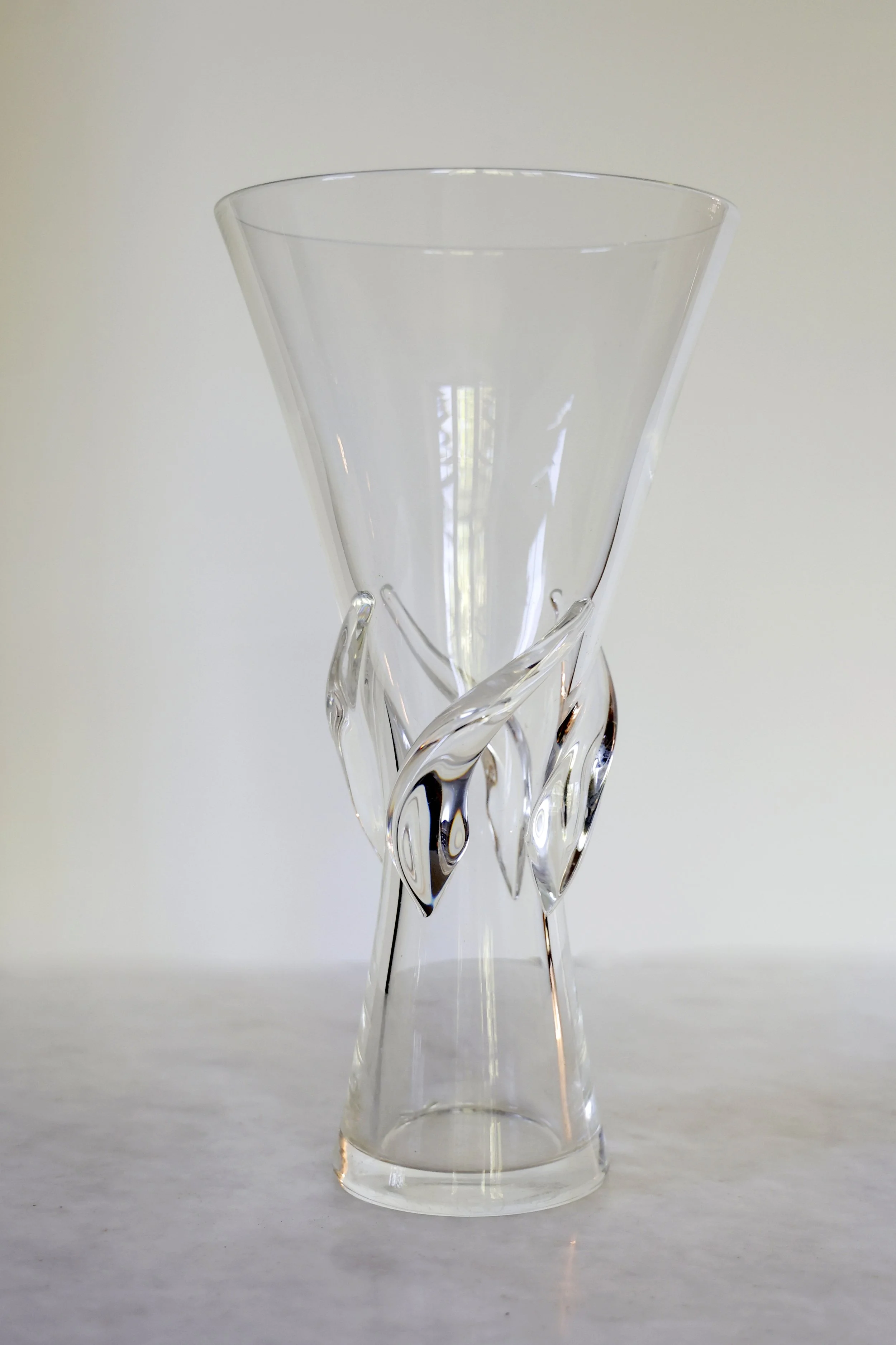 VINTAGE STEUBEN VASE - LARGE 