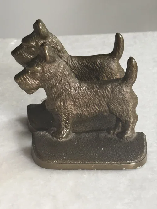 SCOTTIE DOG BOOKENDS