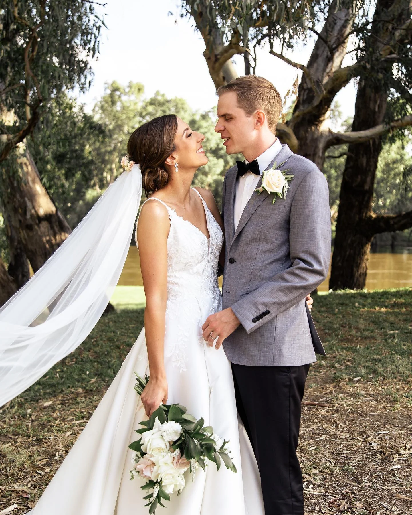 A modern love story ✨
.
.
.
.
.
#brisbaneweddingphotography #brisbanephotographer #weddinginspo