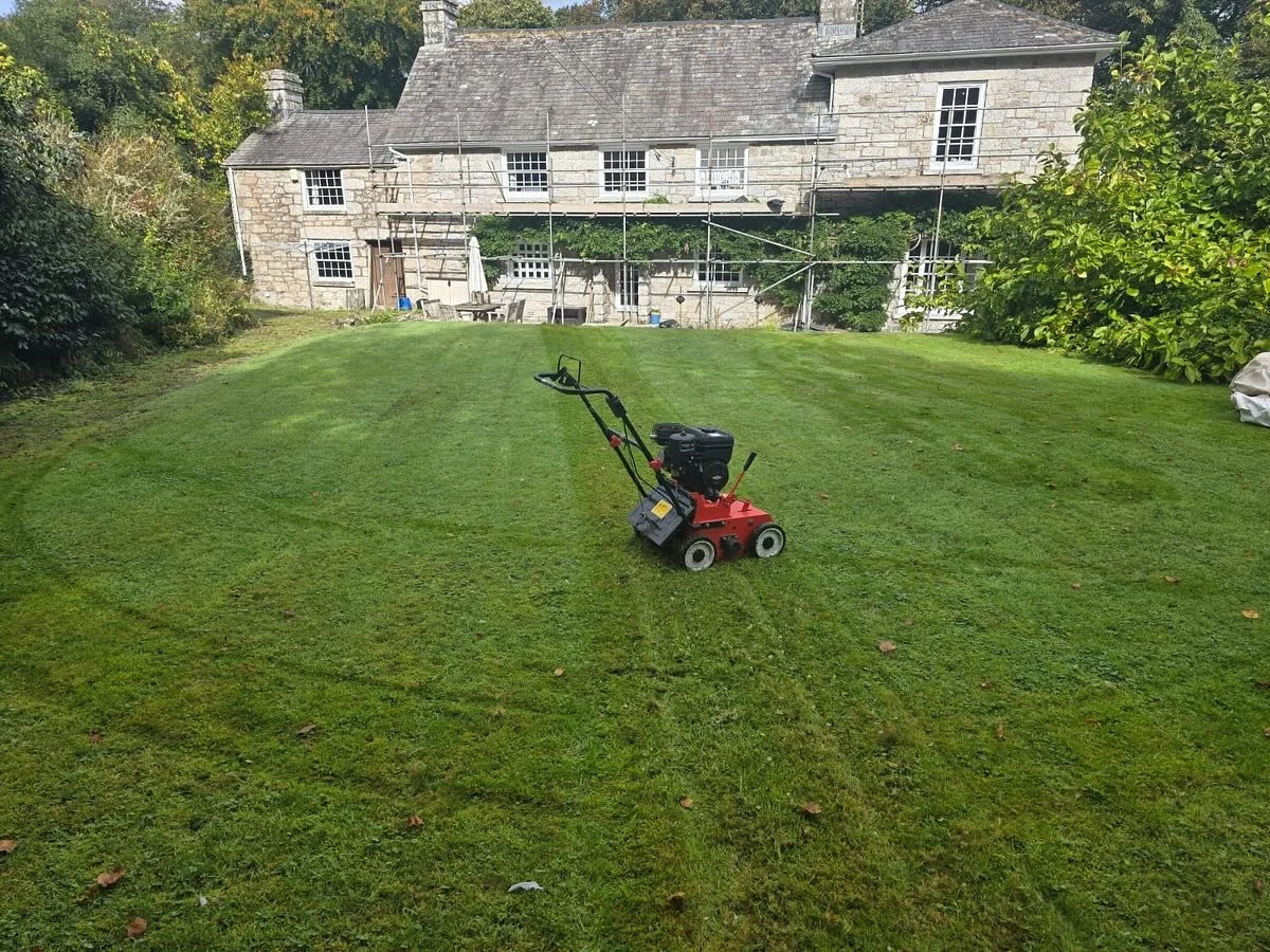 Ever wondered why your lawn sometimes looks a bit tired, flat, or patchy, even when you mow it? 🌱

That&rsquo;s where scarifying comes in. 

It&rsquo;s basically a deep spring clean for your grass: clearing out moss, thatch, and all the stuff that s